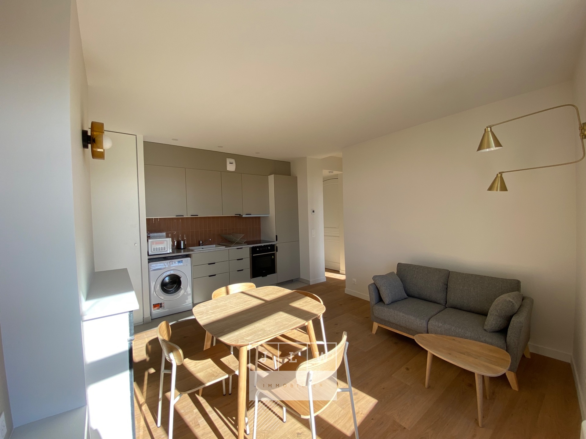 Aodd ll152 lille republique t3 meuble 4330m Photo 2 - JLW Immobilier