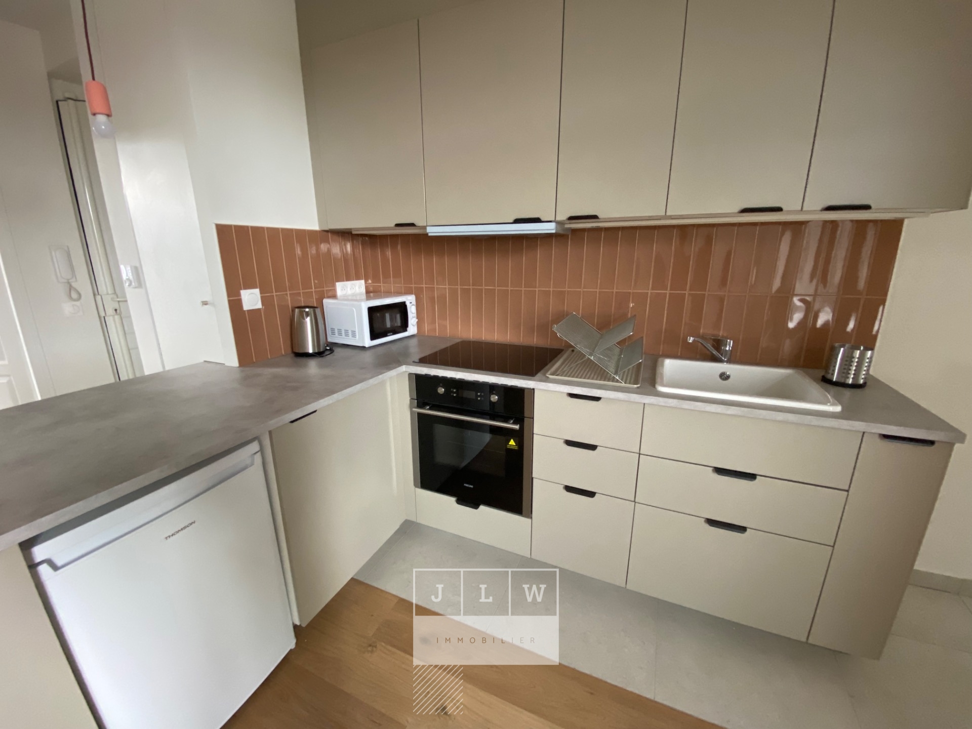 Aodg lille republique t3 meuble 44 80m Photo 2 - JLW Immobilier