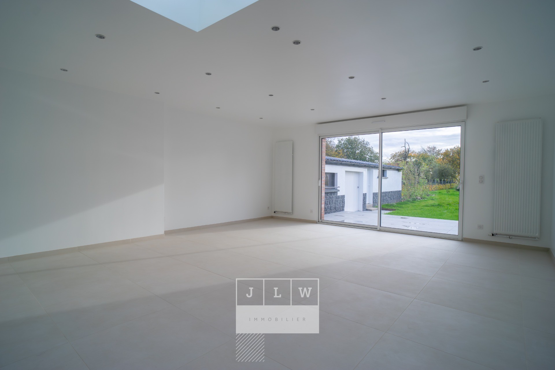 Aqjk ll152 carnin maison individuelle t5 jardin garage Photo 3 - JLW Immobilier