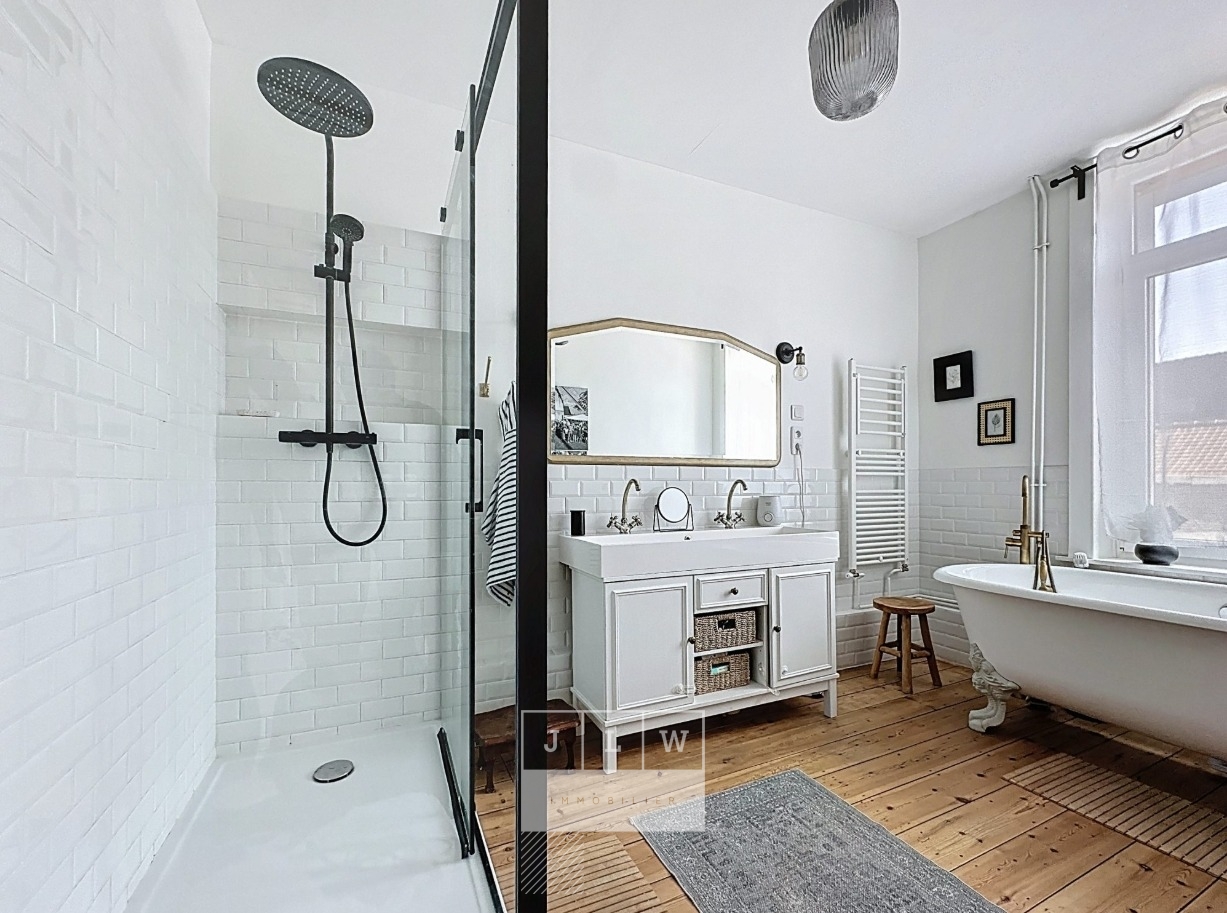 Saint maur charmante maison familiale avec jardin Photo 7 - JLW Immobilier Saint maur charmante maison familiale avec jardin Photo 7 - JLW Immobilier