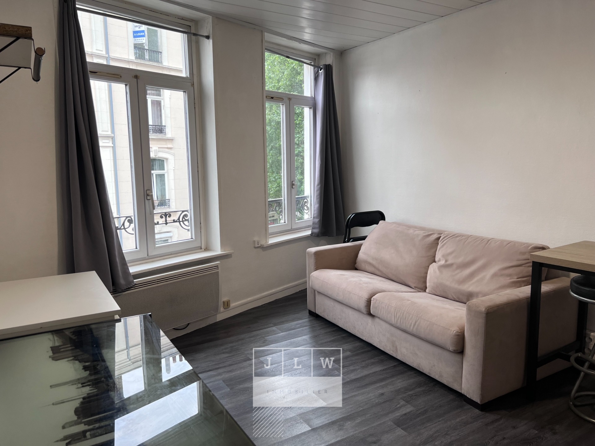 Aqqp ll152 studio meuble Photo 1 - JLW Immobilier Aqqp ll152 studio meuble Photo 1 - JLW Immobilier
