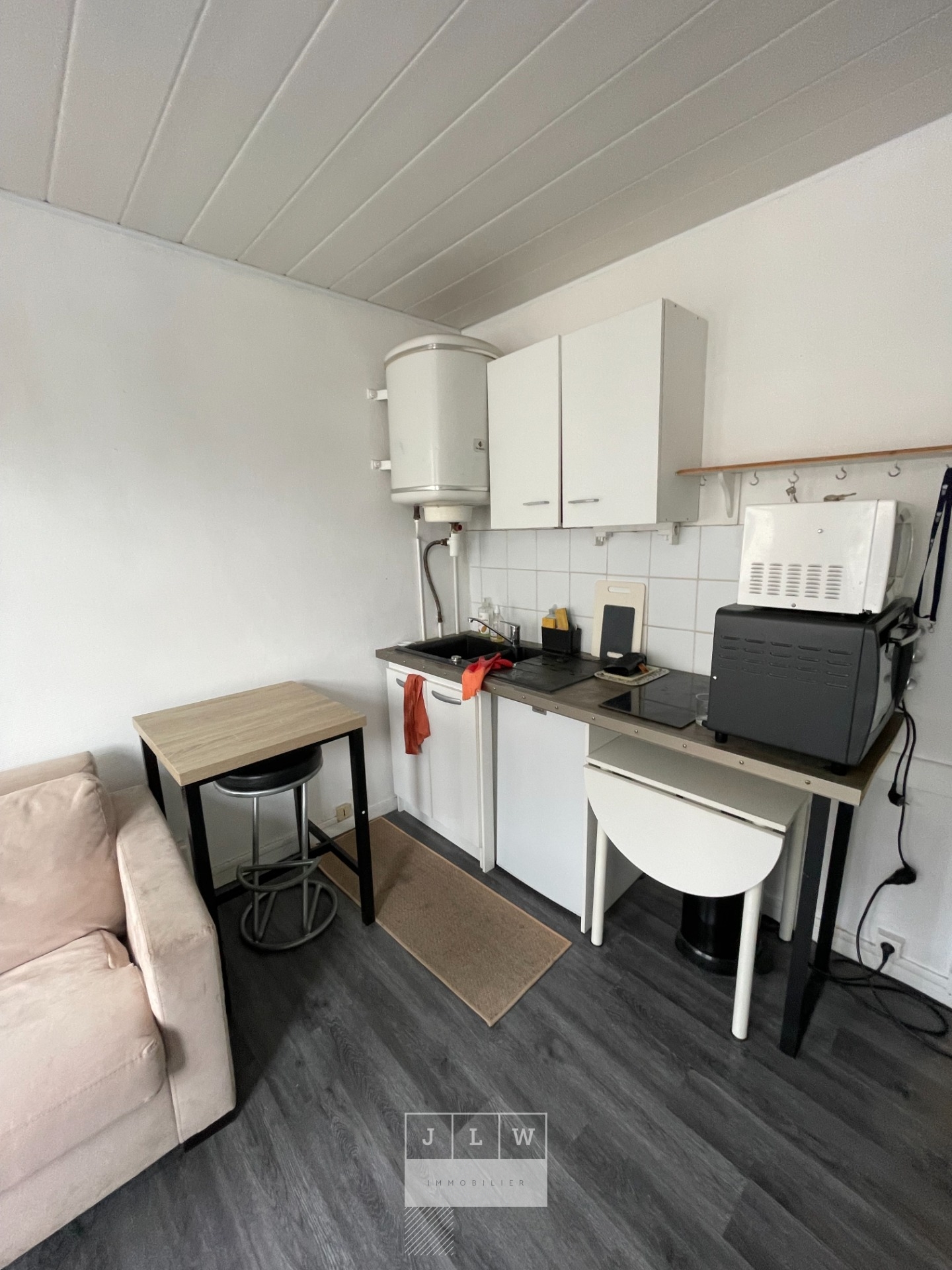 Aqqp ll152 studio meuble Photo 2 - JLW Immobilier Aqqp ll152 studio meuble Photo 2 - JLW Immobilier