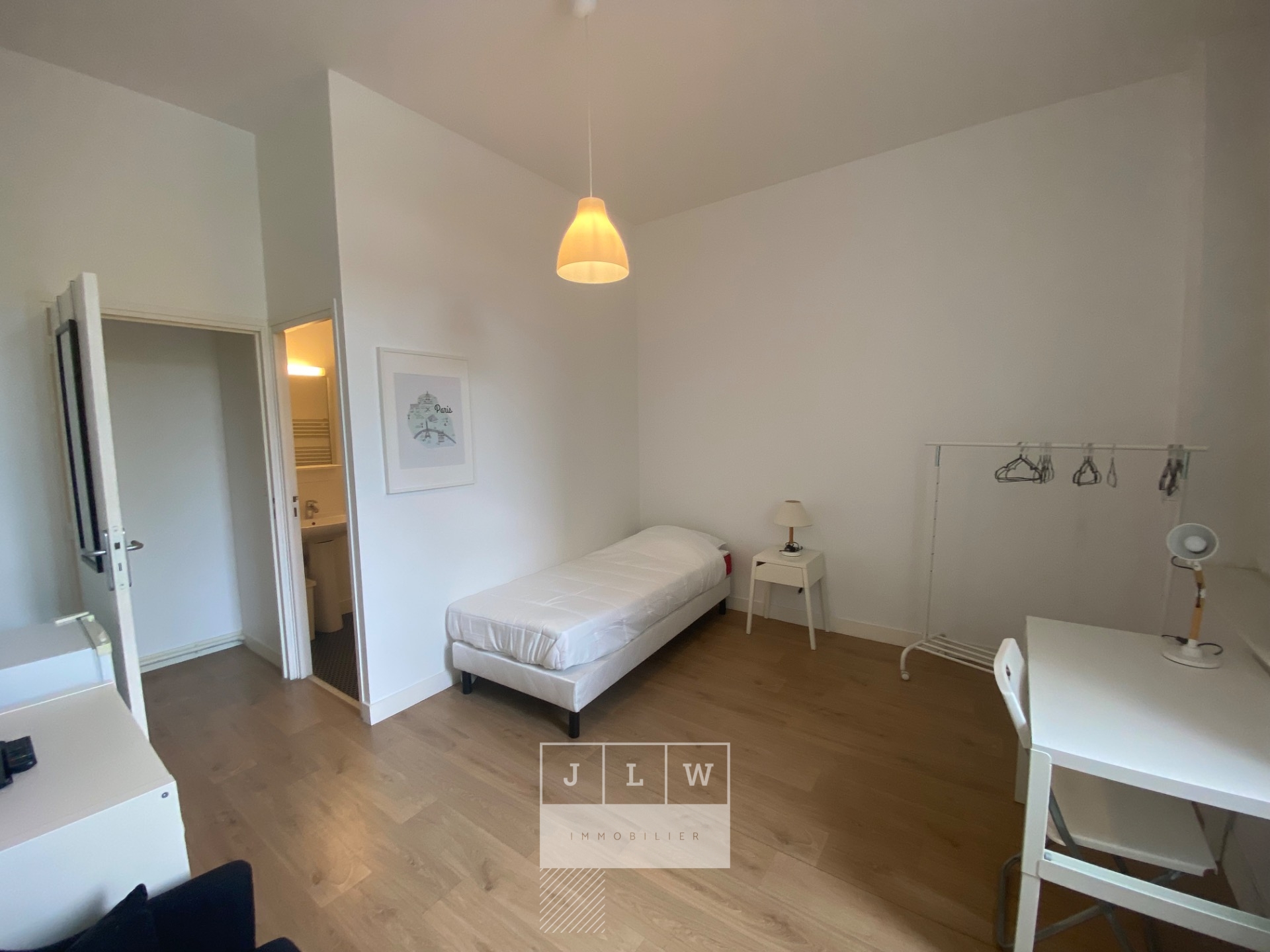 Aqsz sr123 rue de solferino chambre meublee en collocation Photo 1 - JLW Immobilier