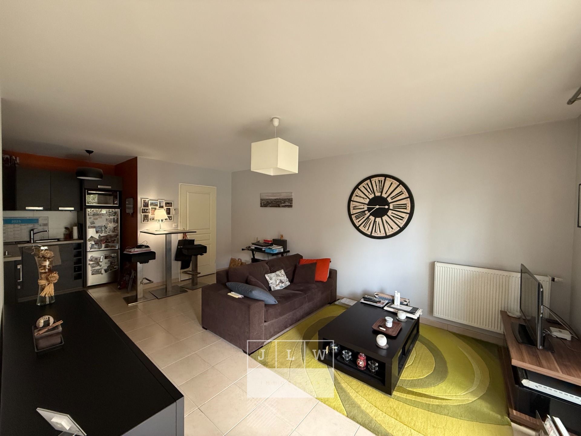 Grand t2 terrasse et parking Photo 3 - JLW Immobilier Grand t2 terrasse et parking Photo 3 - JLW Immobilier