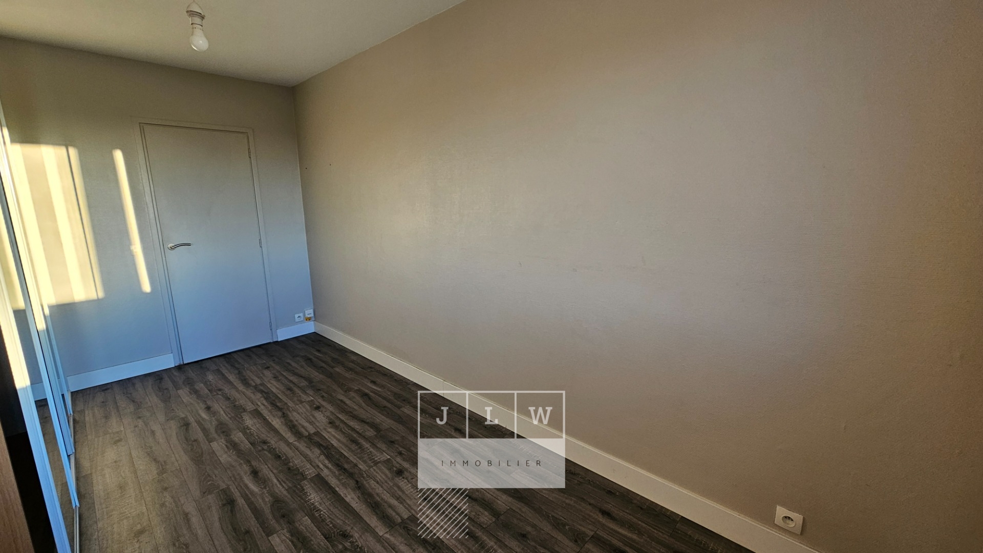 Arqn ll152 type 3 non meuble lambersart Photo 8 - JLW Immobilier Arqn ll152 type 3 non meuble lambersart Photo 8 - JLW Immobilier