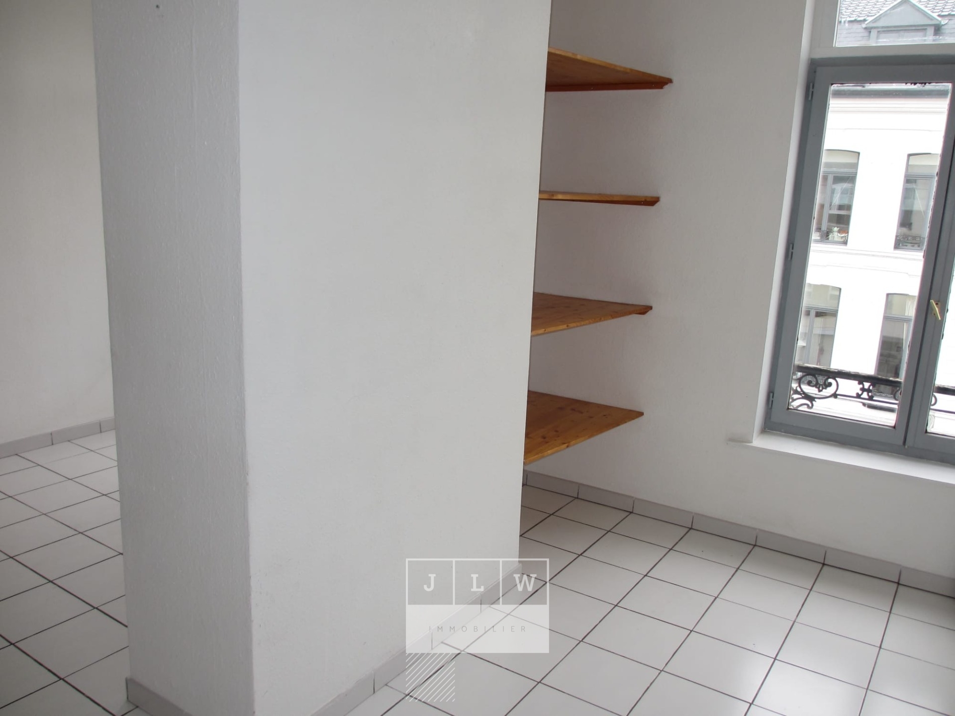 Studio 25 m  lille st michel proche metro Photo 2 - JLW Immobilier