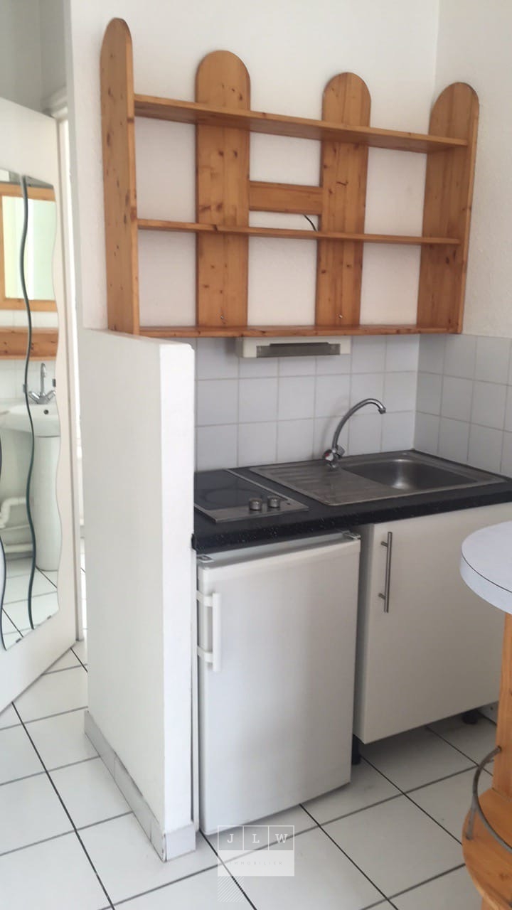 Studio 25 m  lille st michel proche metro Photo 3 - JLW Immobilier