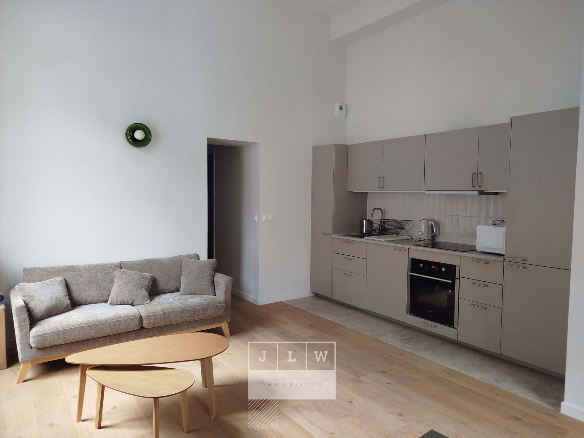 Artv ll152 lille sebastopol type3 meuble duplex 57m Photo 4 - JLW Immobilier Artv ll152 lille sebastopol type3 meuble duplex 57m Photo 4 - JLW Immobilier