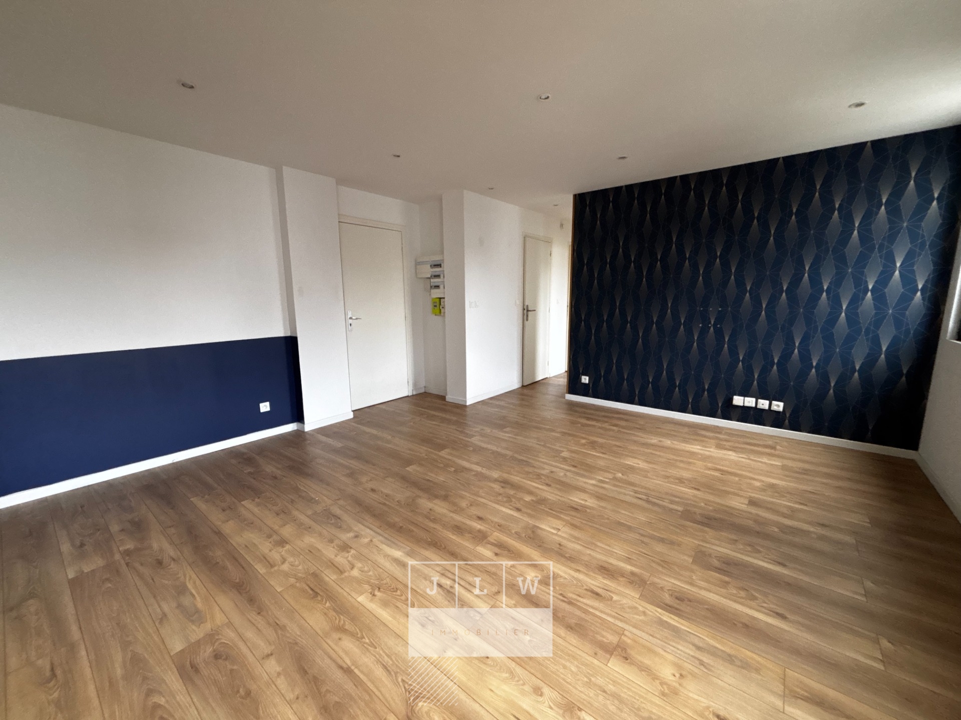 Vieux lille appartement de type 3 avec parking et cave Photo 4 - JLW Immobilier