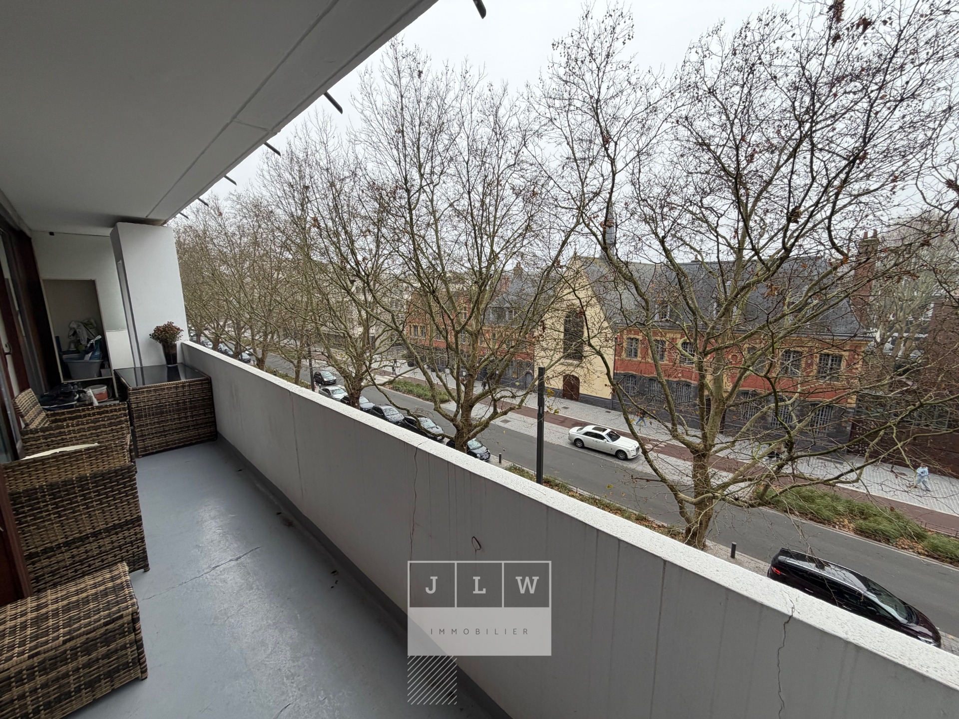 Hyper centre t4 avec terrasses et garage Photo 9 - JLW Immobilier Hyper centre t4 avec terrasses et garage Photo 9 - JLW Immobilier