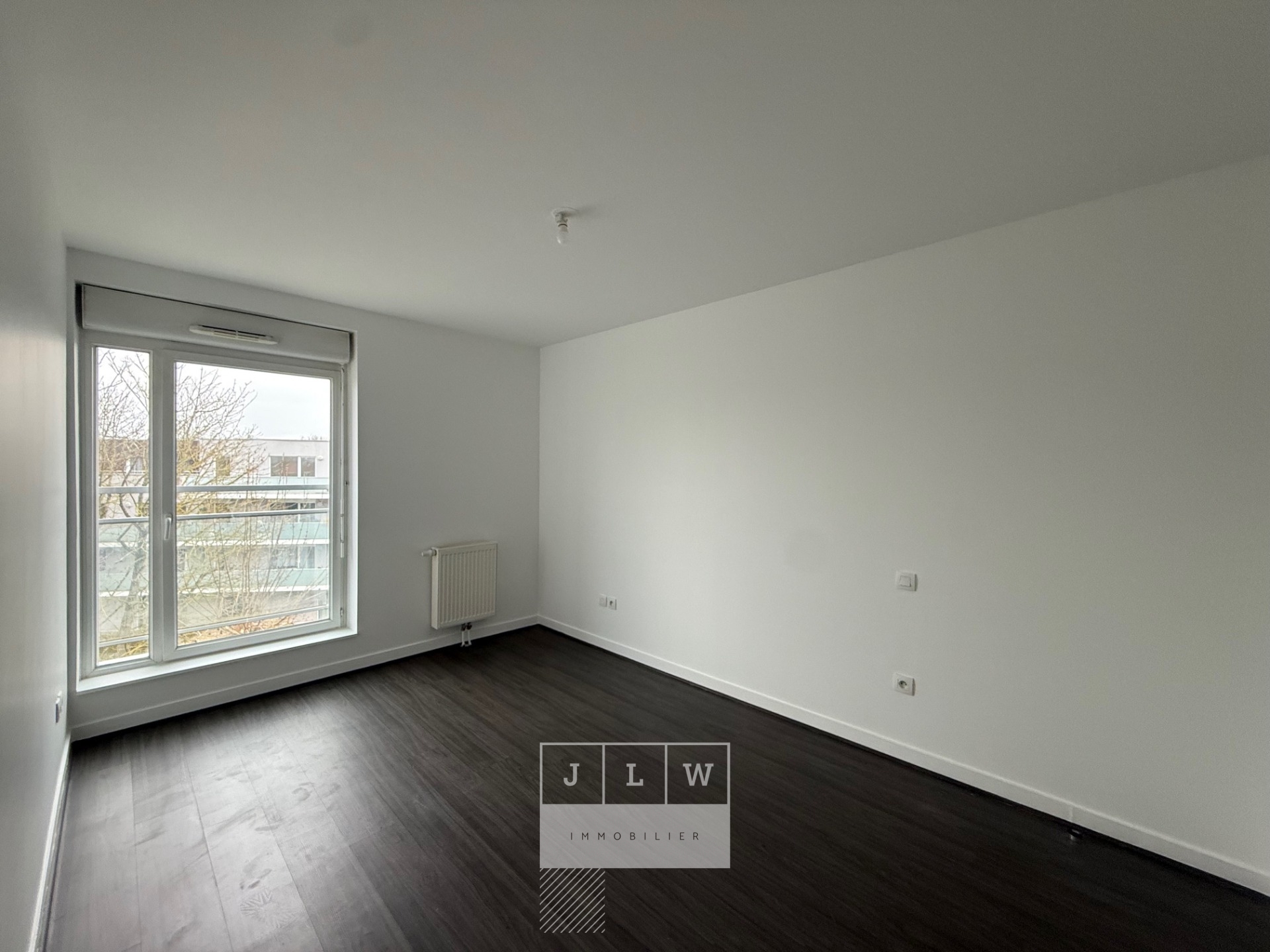 Ashw haubourdin t2 avec parking Photo 1 - JLW Immobilier Ashw haubourdin t2 avec parking Photo 1 - JLW Immobilier