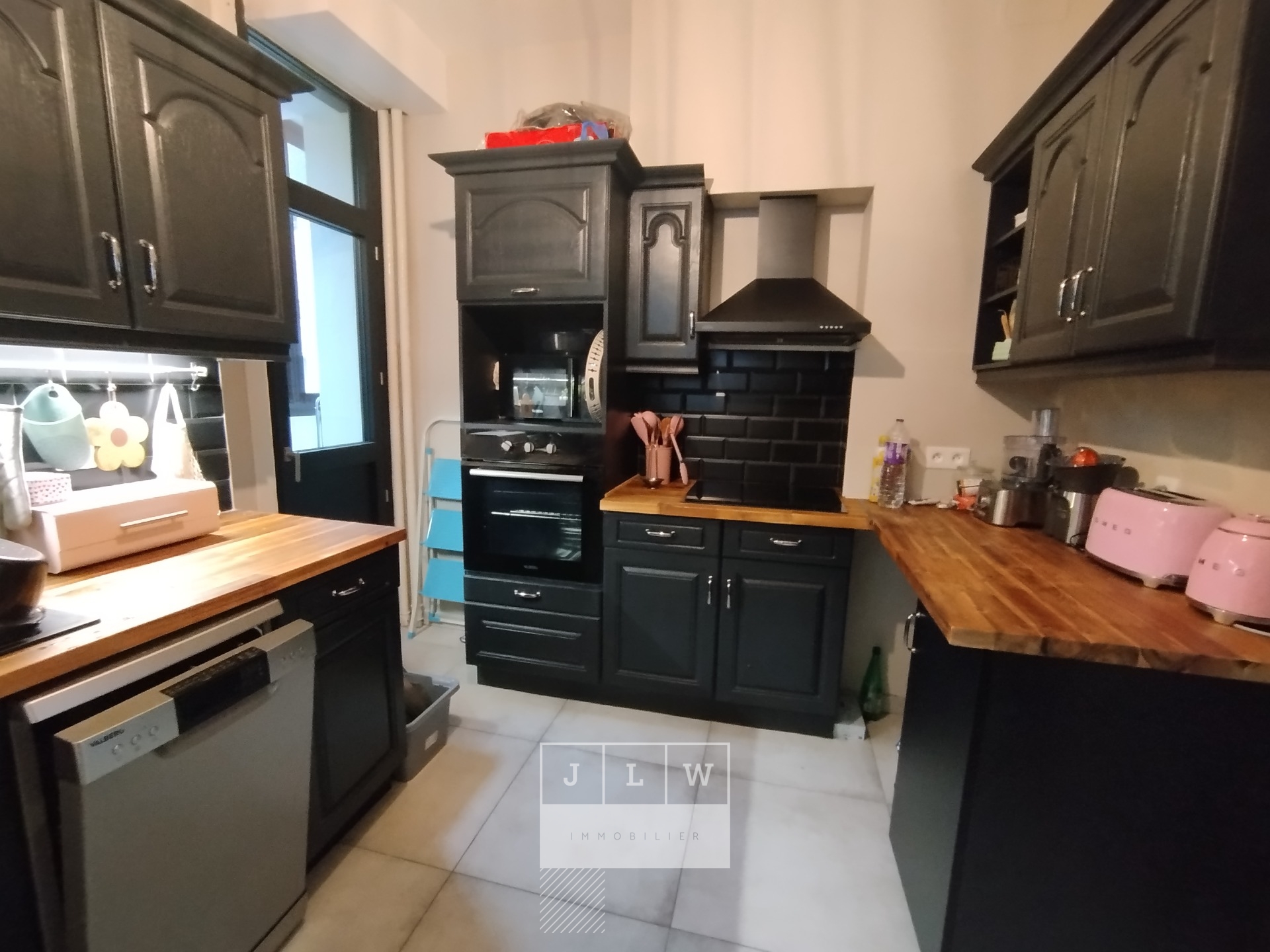 Ashx ll152 magnifique type 3 meuble place rihour Photo 4 - JLW Immobilier Ashx ll152 magnifique type 3 meuble place rihour Photo 4 - JLW Immobilier