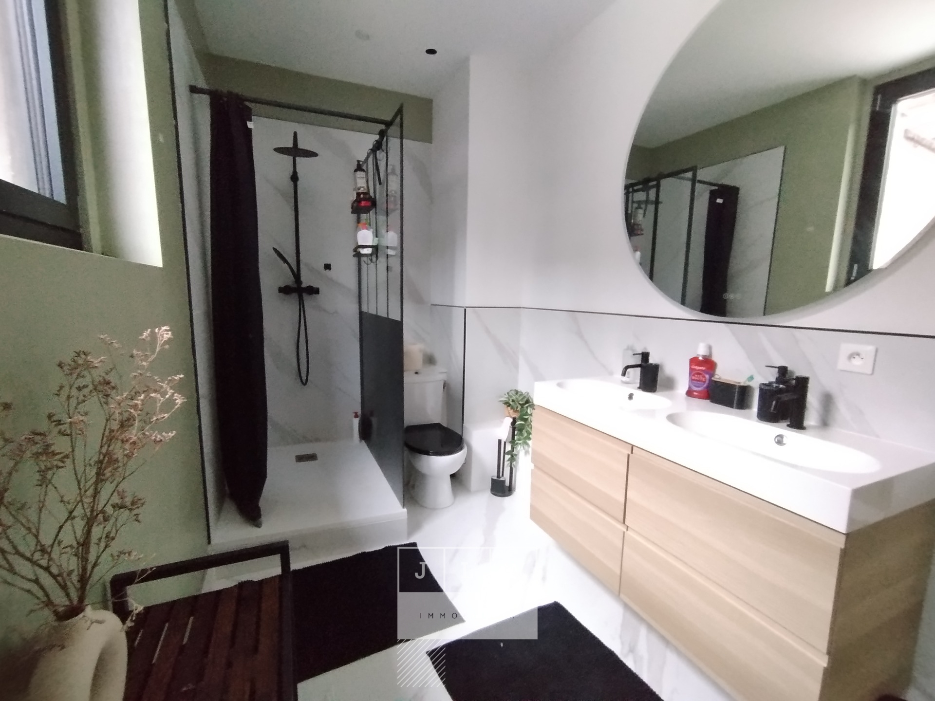 Ashx ll152 magnifique type 3 meuble place rihour Photo 5 - JLW Immobilier Ashx ll152 magnifique type 3 meuble place rihour Photo 5 - JLW Immobilier