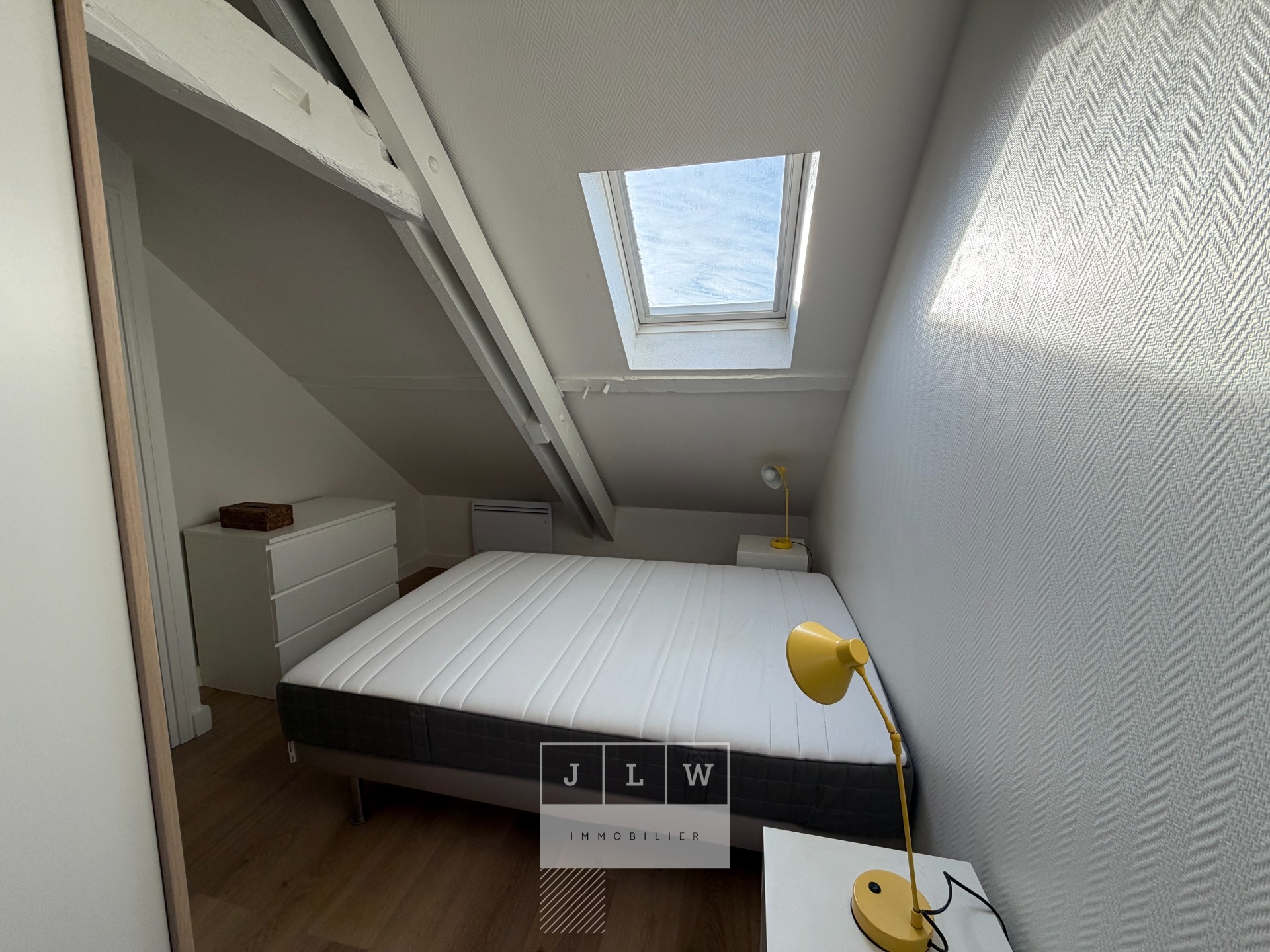 Aslo ll152 vieux lille tres beau type 2 meuble de 30m Photo 5 - JLW Immobilier