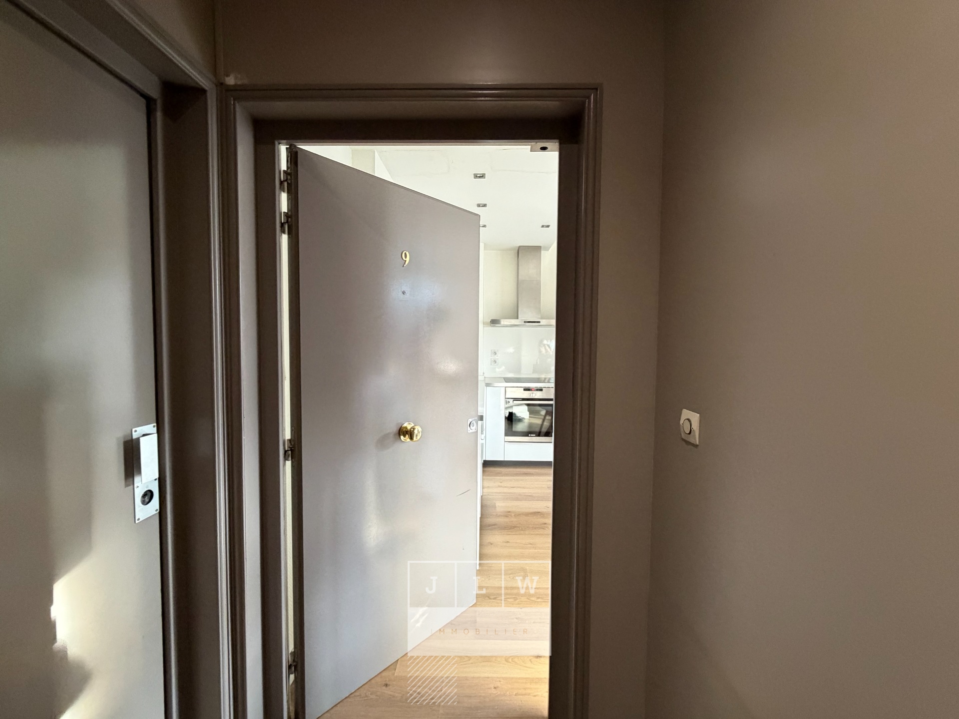 Aslo nb343 vieux lille tres beau type 2 meuble de 30m Photo 10 - JLW Immobilier