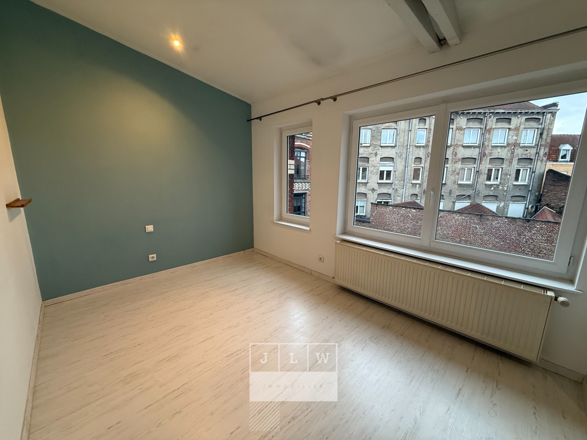 Asmt ll152  lille wazemmes appt 4 ch parking Photo 6 - JLW Immobilier