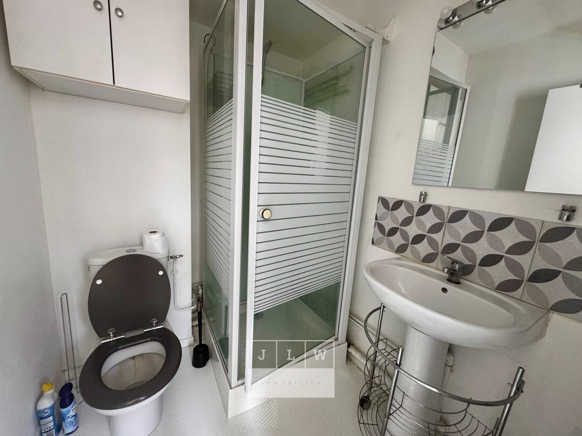 Lille moulins studio de 21m avec parking Photo 6 - JLW Immobilier Lille moulins studio de 21m avec parking Photo 6 - JLW Immobilier