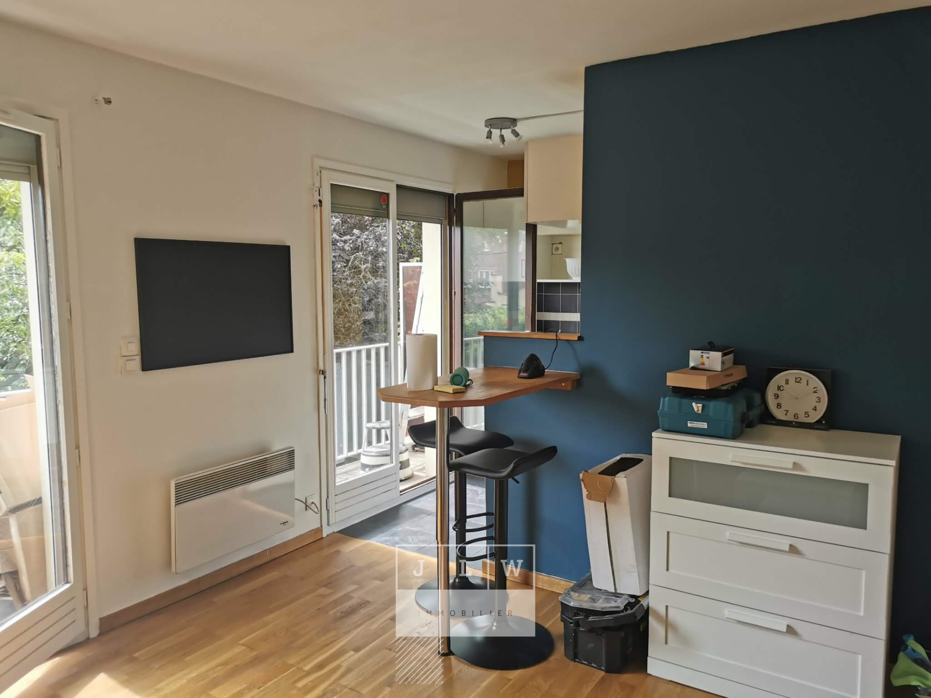 Studio meuble en residence securisee Photo 3 - JLW Immobilier