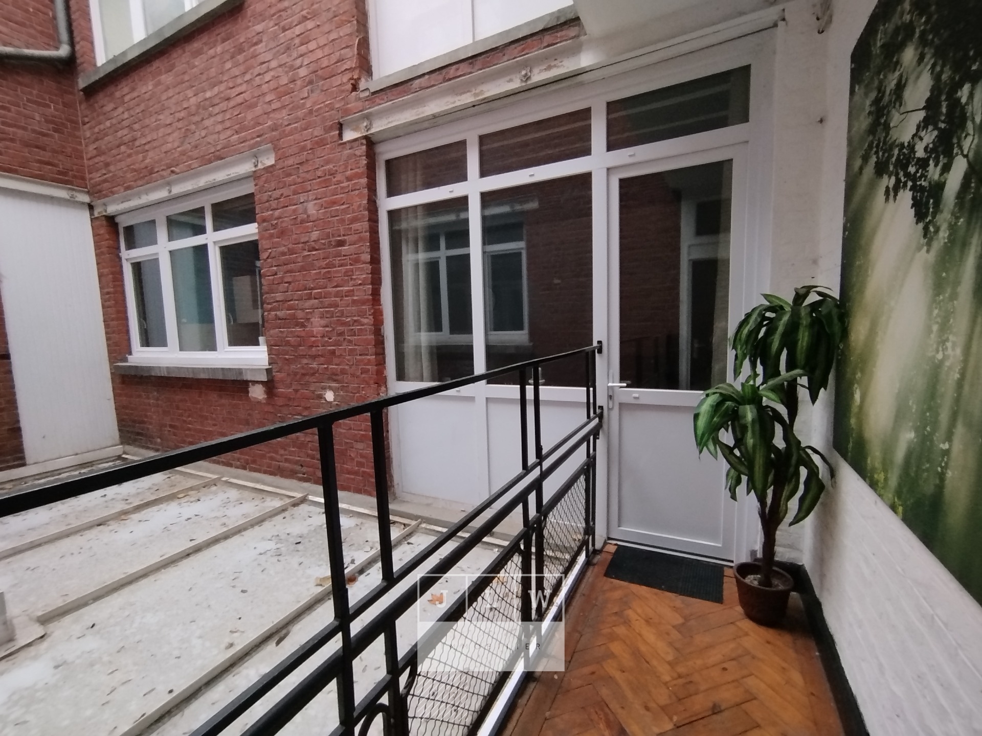 Aspc v jm63 appartement type 2 meuble de 356m Photo 4 - JLW Immobilier