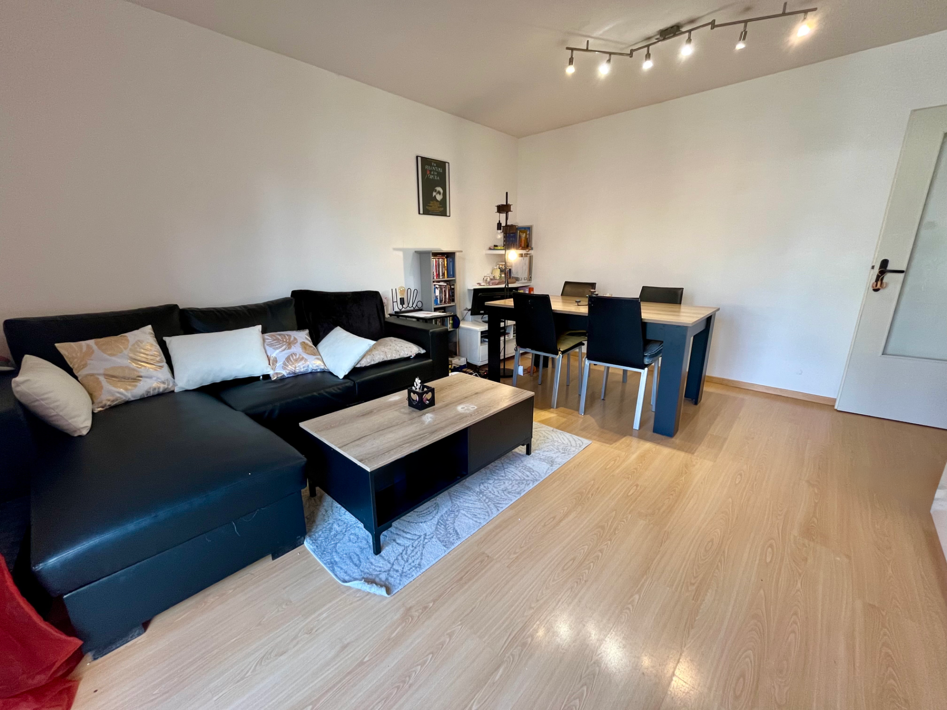 Lille republique appartement de type 2 avec balcon Photo 1 - JLW Immobilier Lille republique appartement de type 2 avec balcon Photo 1 - JLW Immobilier