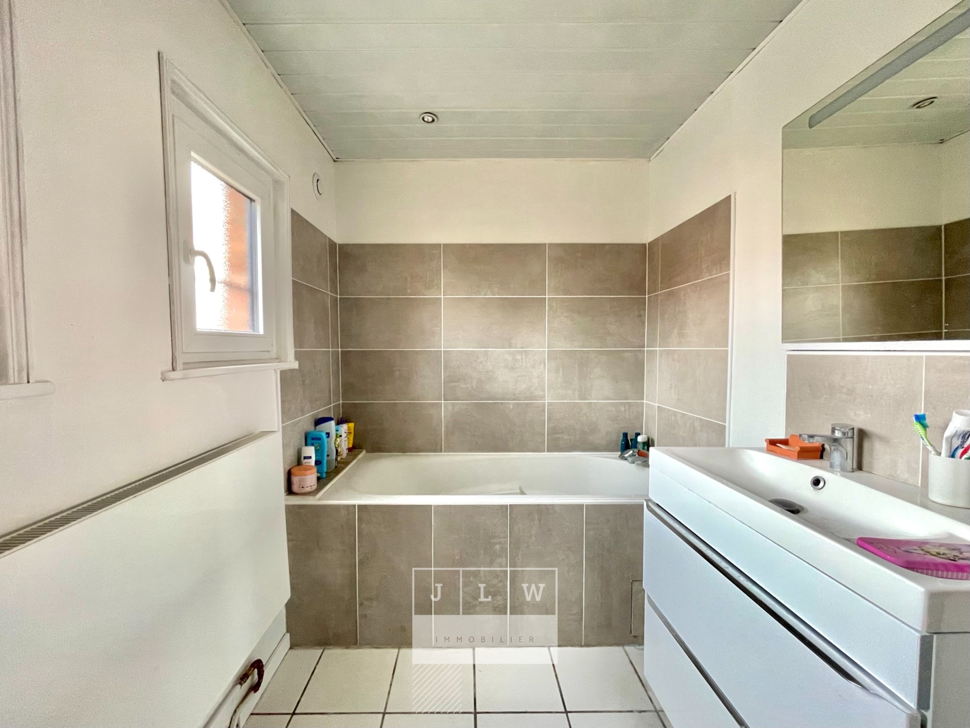 Maison de 4 chambres jardin et cave sans travaux Photo 6 - JLW Immobilier Maison de 4 chambres jardin et cave sans travaux Photo 6 - JLW Immobilier