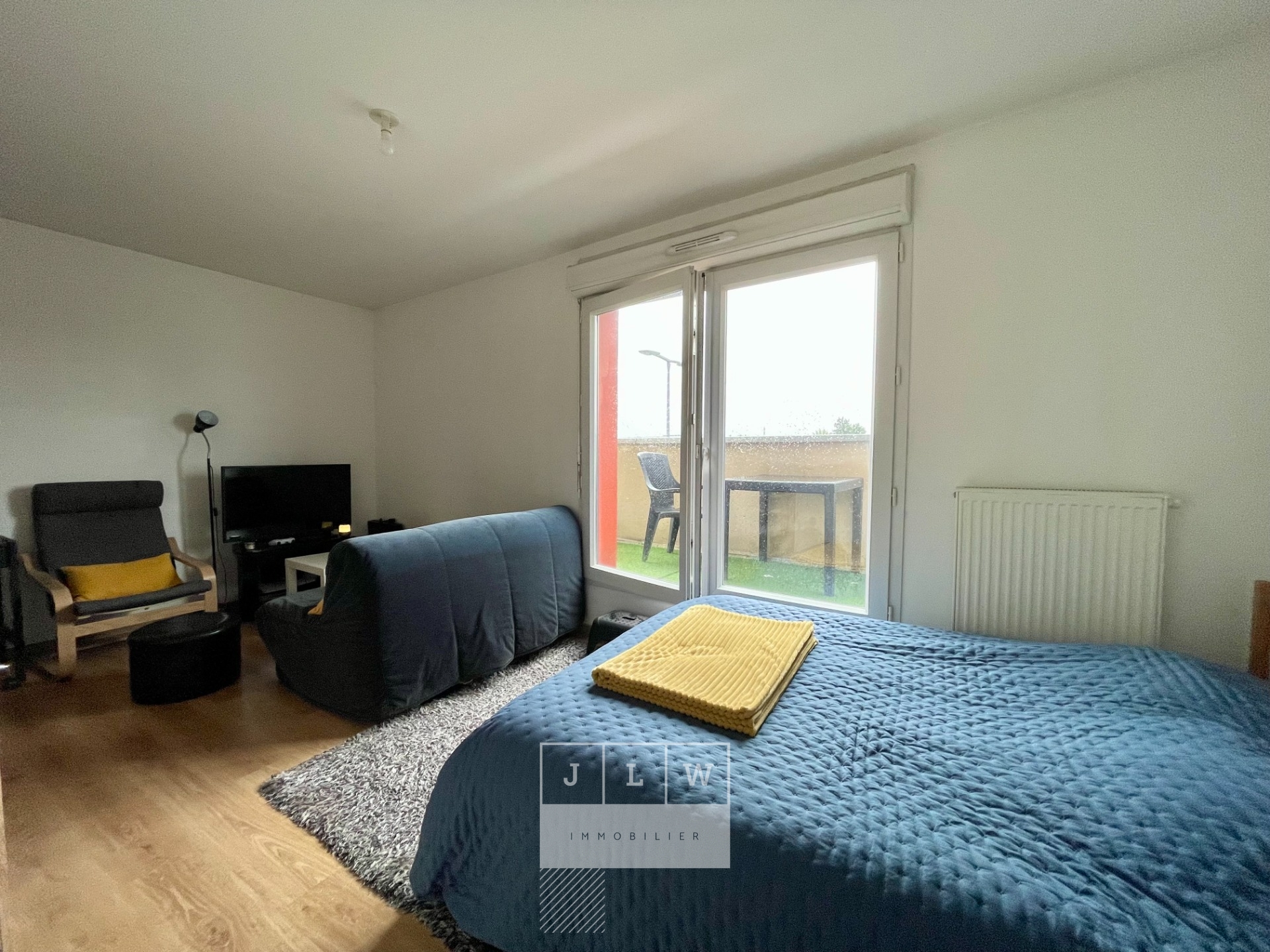 Lille hellemmes studio lumineux de 27m avec balcon Photo 1 - JLW Immobilier Lille hellemmes studio lumineux de 27m avec balcon Photo 1 - JLW Immobilier