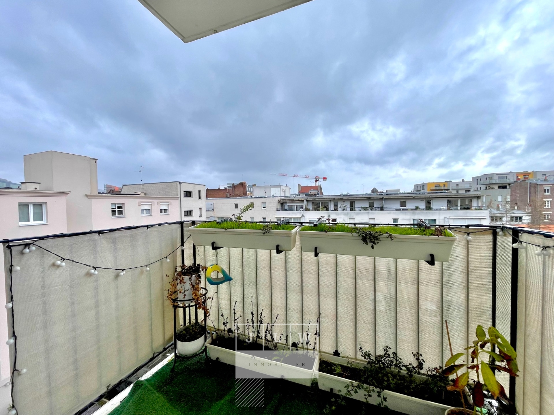 T2 avec balcon et place de parking  quelques pas du tram  Photo 10 - JLW Immobilier