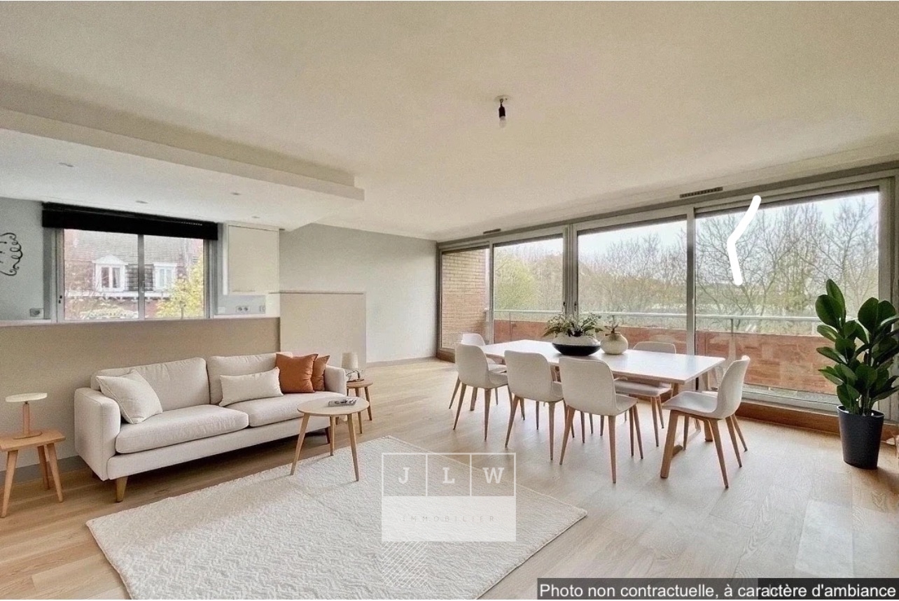 Bel appartement lumineux avec balcon cave et garage Photo 15 - JLW Immobilier