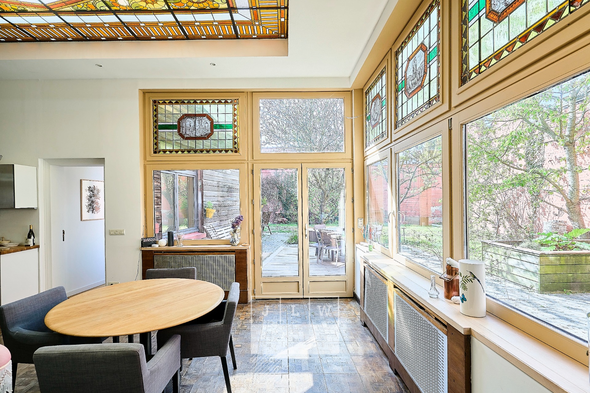 Superbe appartement avec jardin et garage Photo 10 - JLW Immobilier