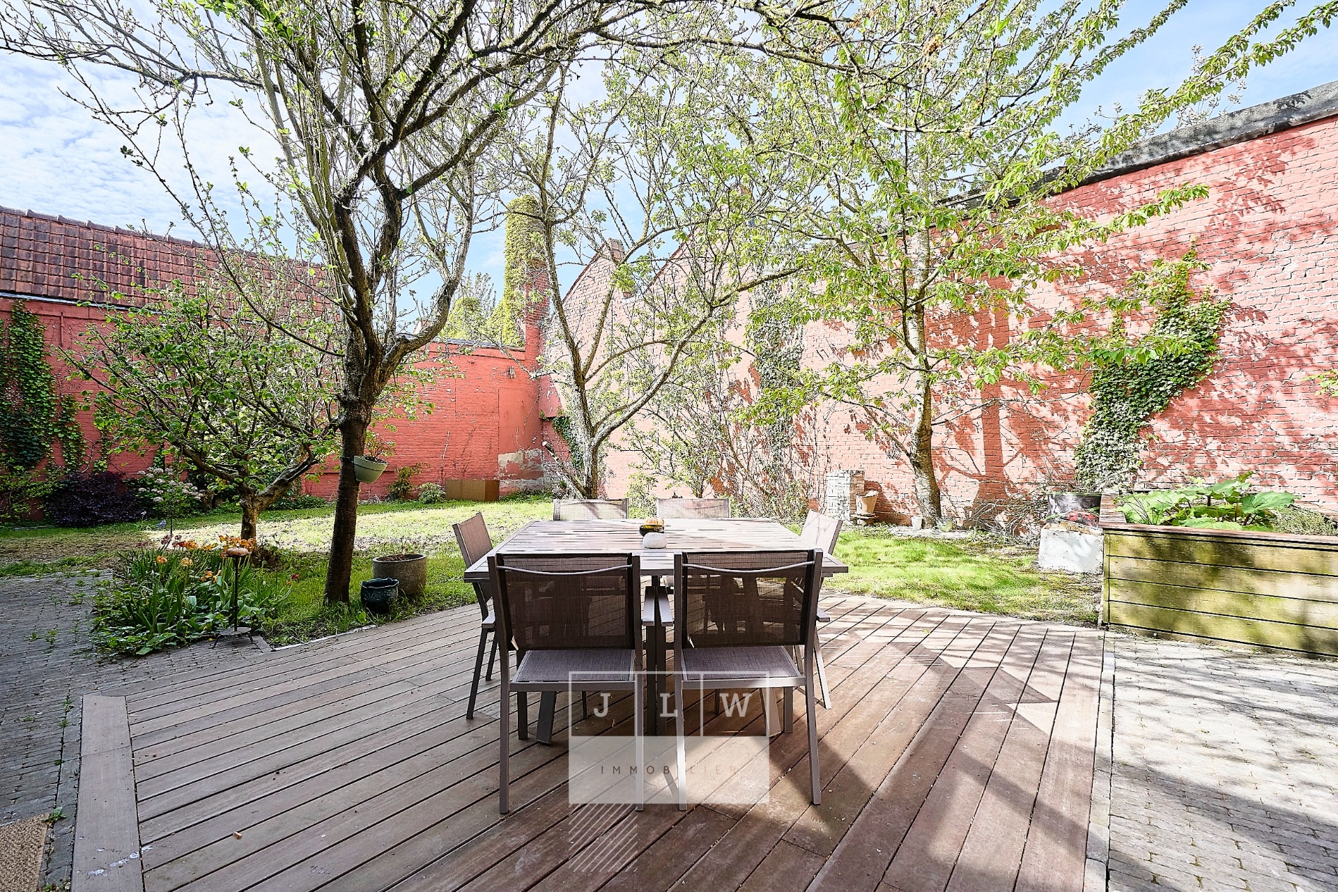 Superbe appartement avec jardin et garage Photo 12 - JLW Immobilier