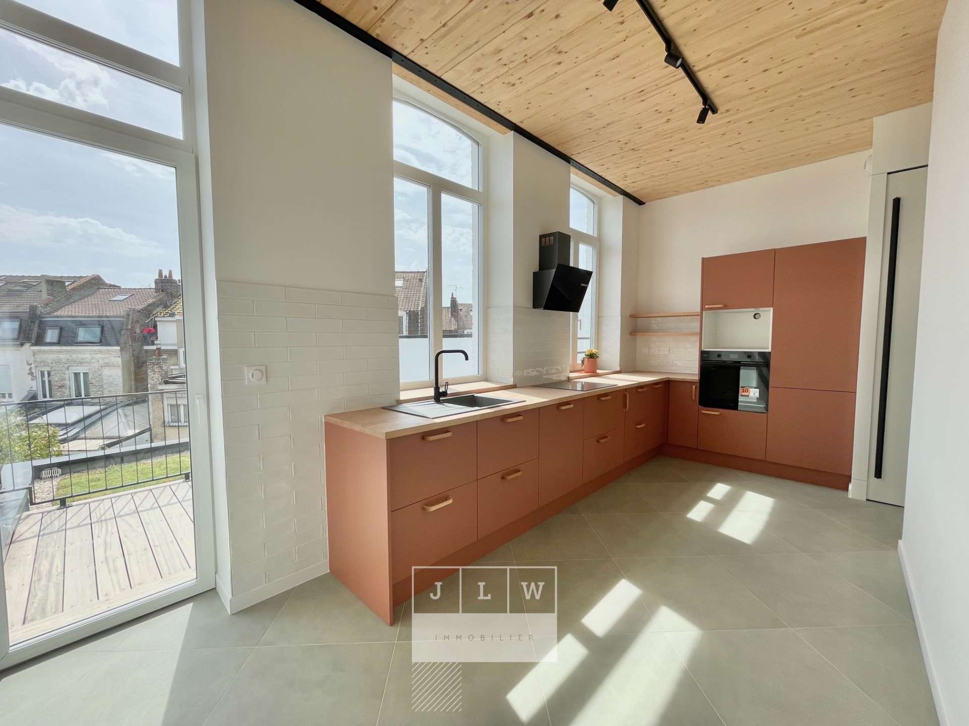 Lille saint michel t3 bis avec exterieur dernier etage Photo 3 - JLW Immobilier Lille saint michel t3 bis avec exterieur dernier etage Photo 3 - JLW Immobilier