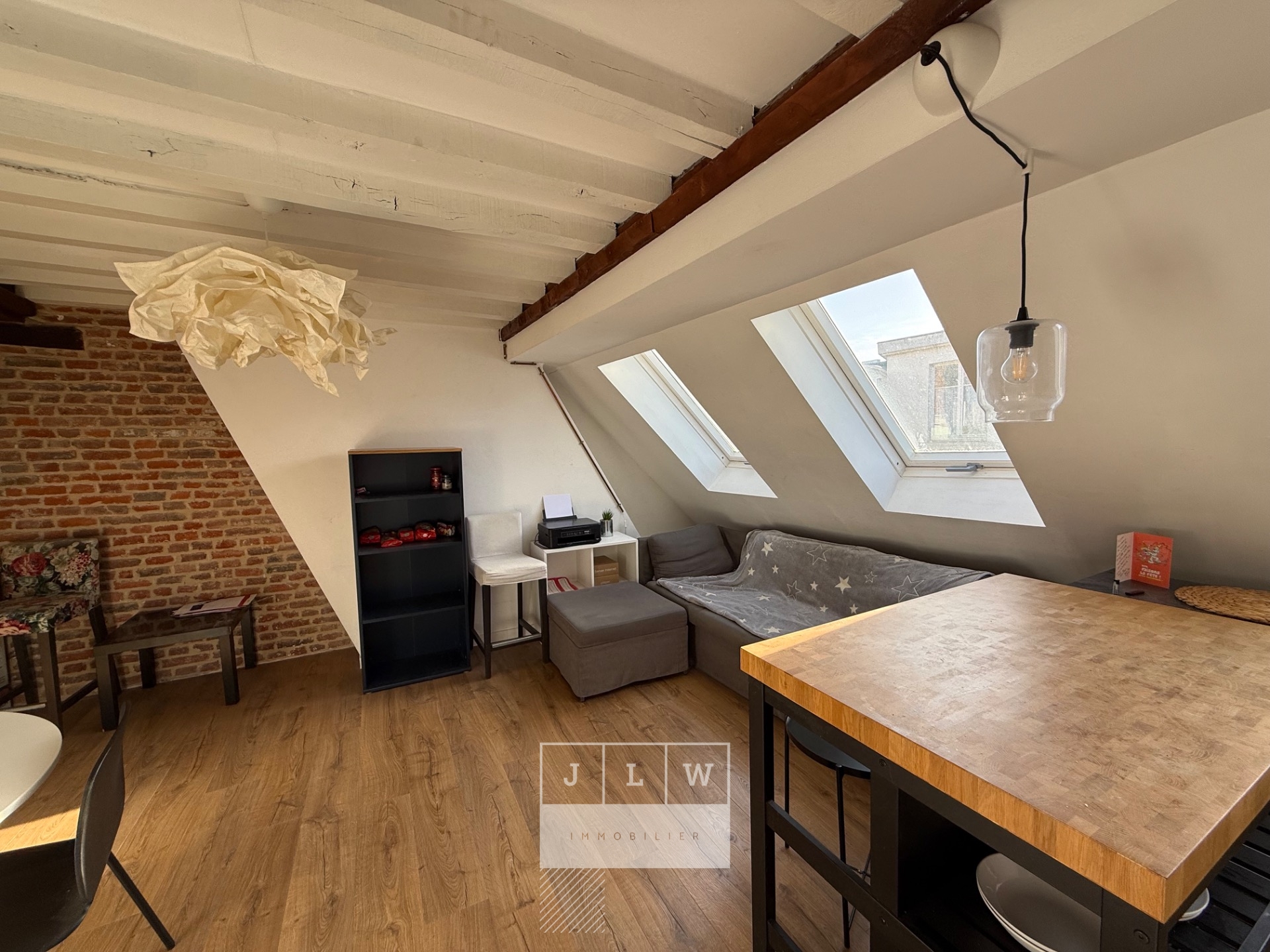 Atoq ll152 magnifique t1bis meuble en duplex   vieux lille Photo 2 - JLW Immobilier