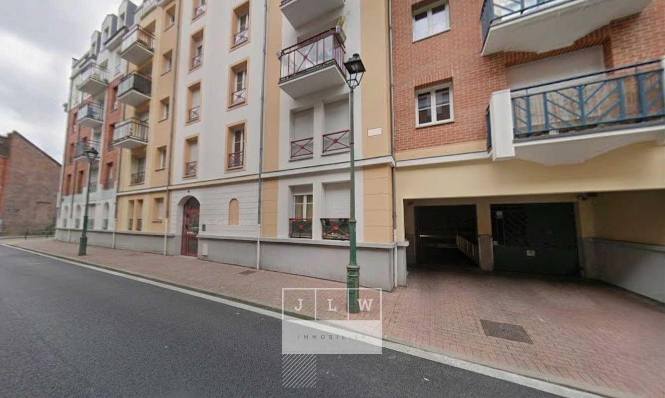 Box parking  louer rue du guet vieux lille Photo 1 - JLW Immobilier