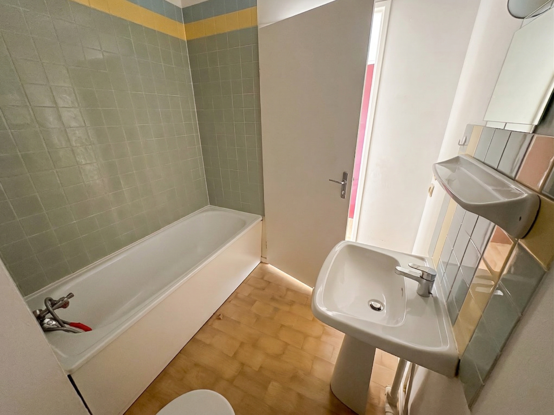 Atts ll152 appartement rdc avec terrasse non meuble Photo 4 - JLW Immobilier