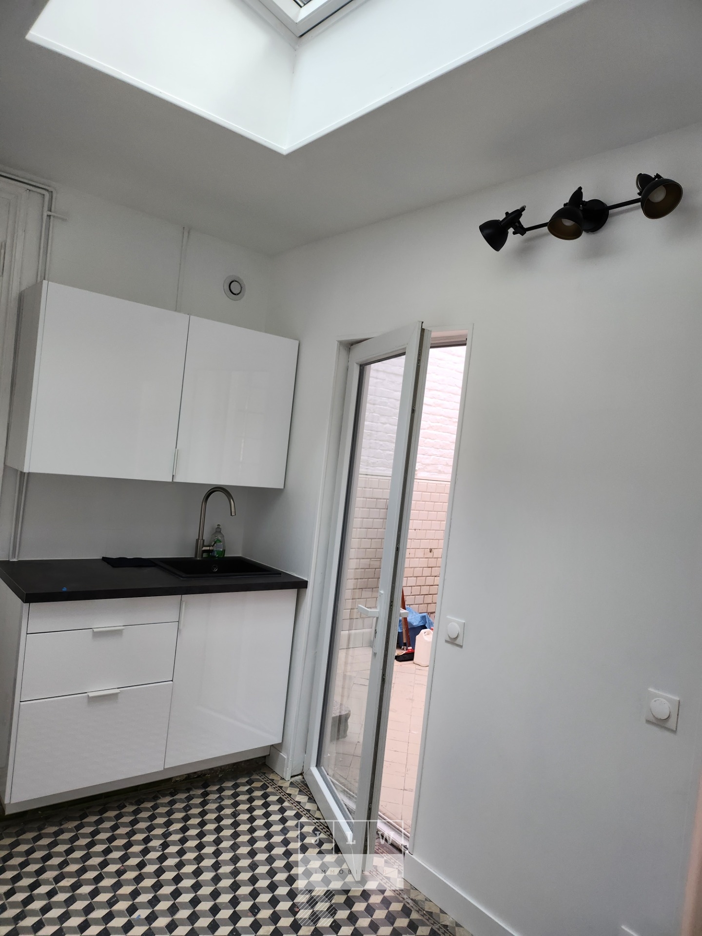 Atvd fl16 lille republique saint michel local commercial Photo 7 - JLW Immobilier