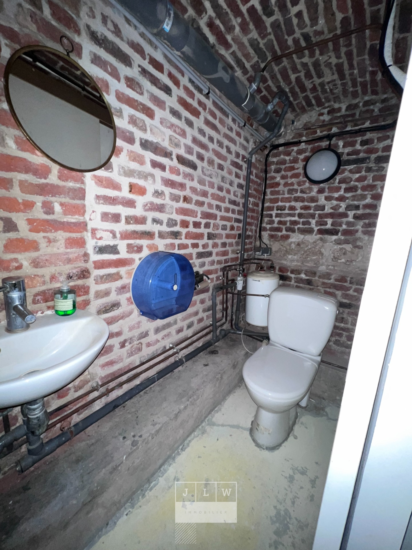 Atyj local commercial vieux lille Photo 3 - JLW Immobilier Atyj local commercial vieux lille Photo 3 - JLW Immobilier