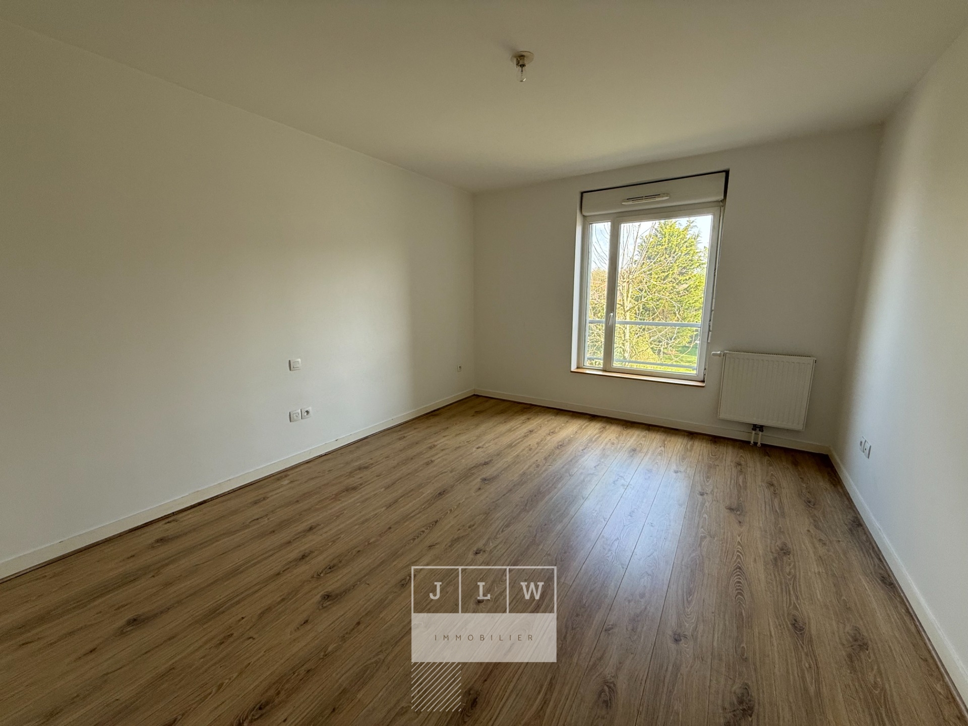 Auaj sr123 t3 lumineux non meuble   2 parkings Photo 4 - JLW Immobilier