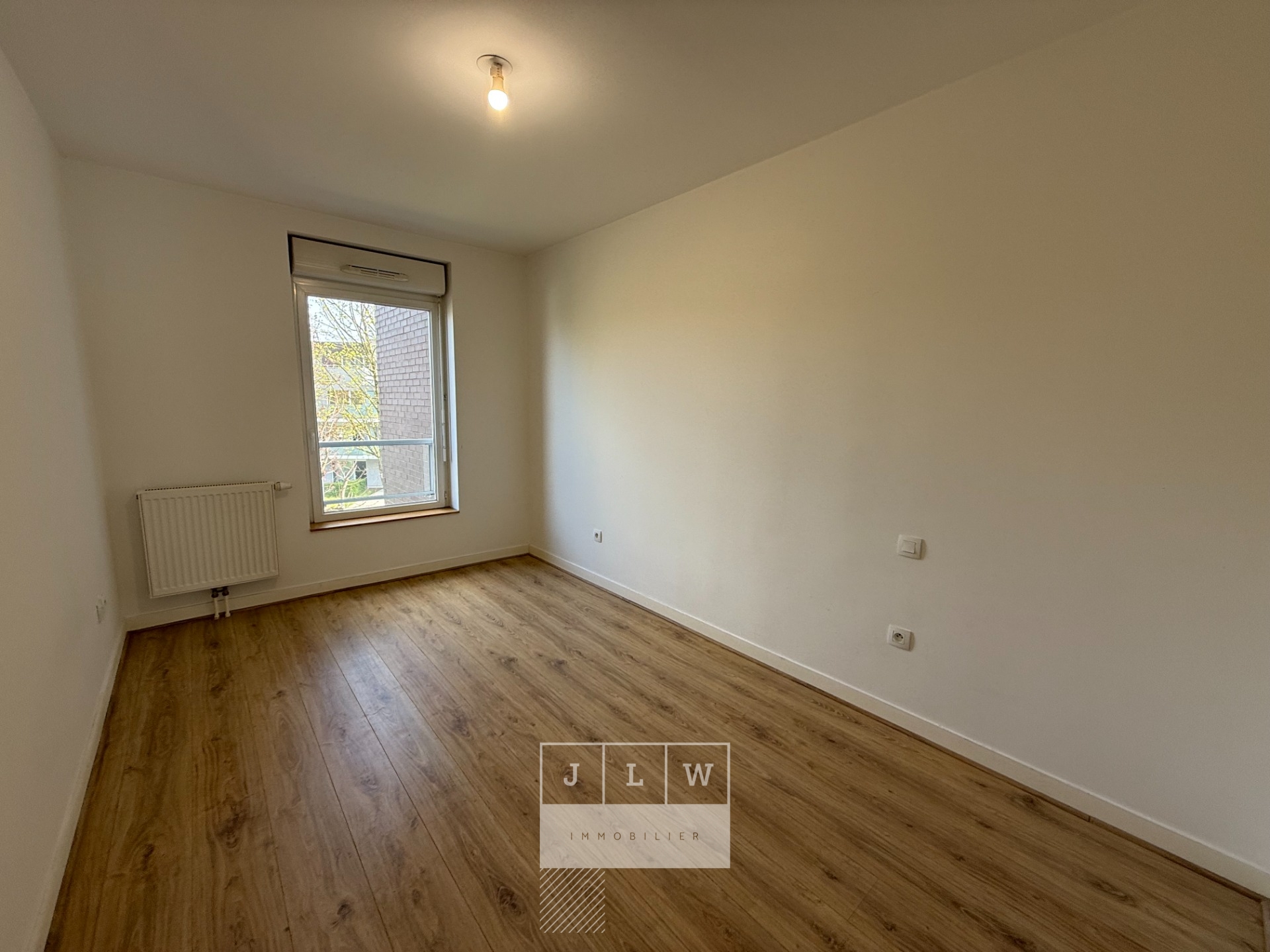 Auaj sr123 t3 lumineux non meuble   2 parkings Photo 8 - JLW Immobilier