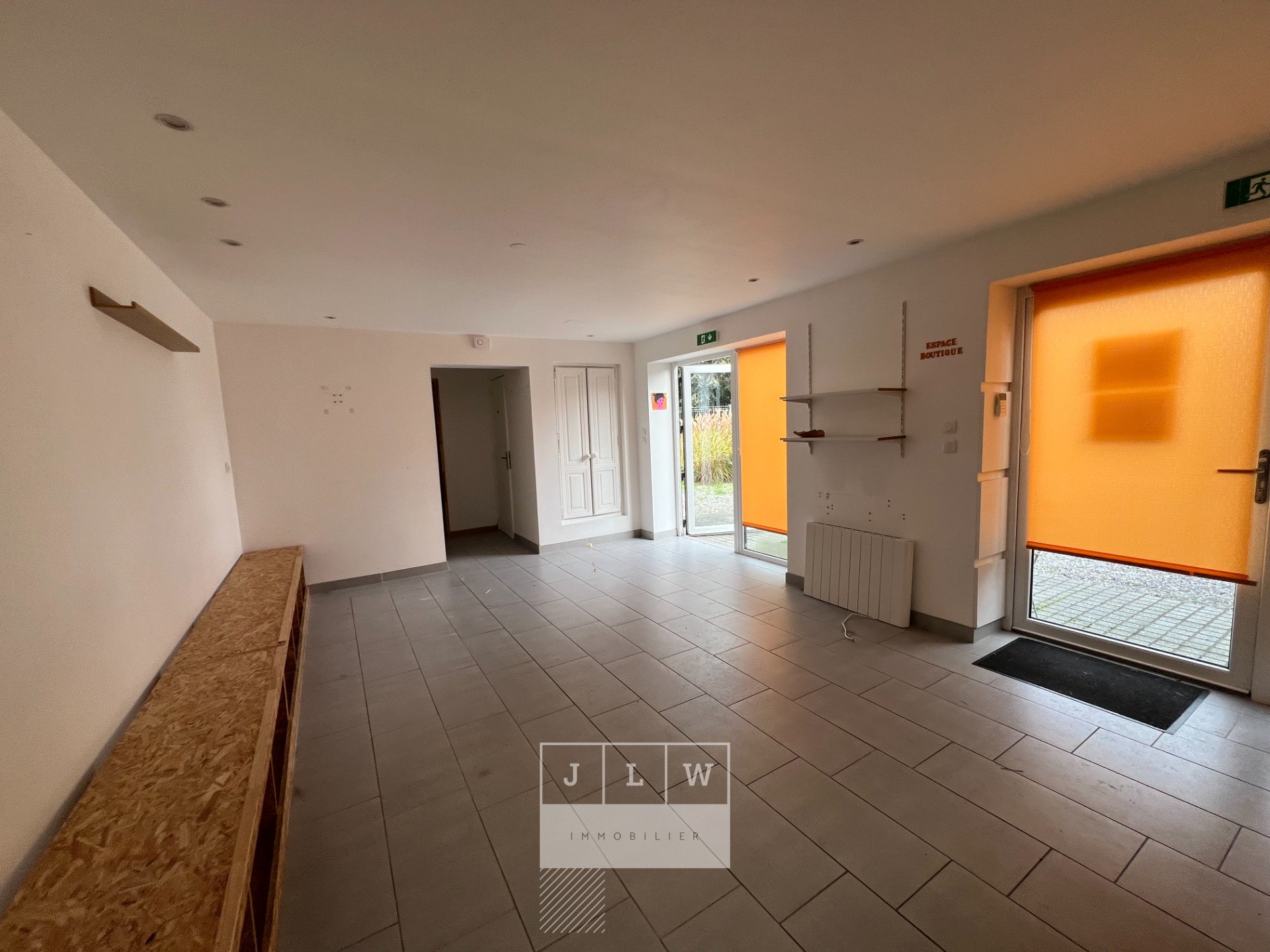 Aubn local commercial Photo 3 - JLW Immobilier