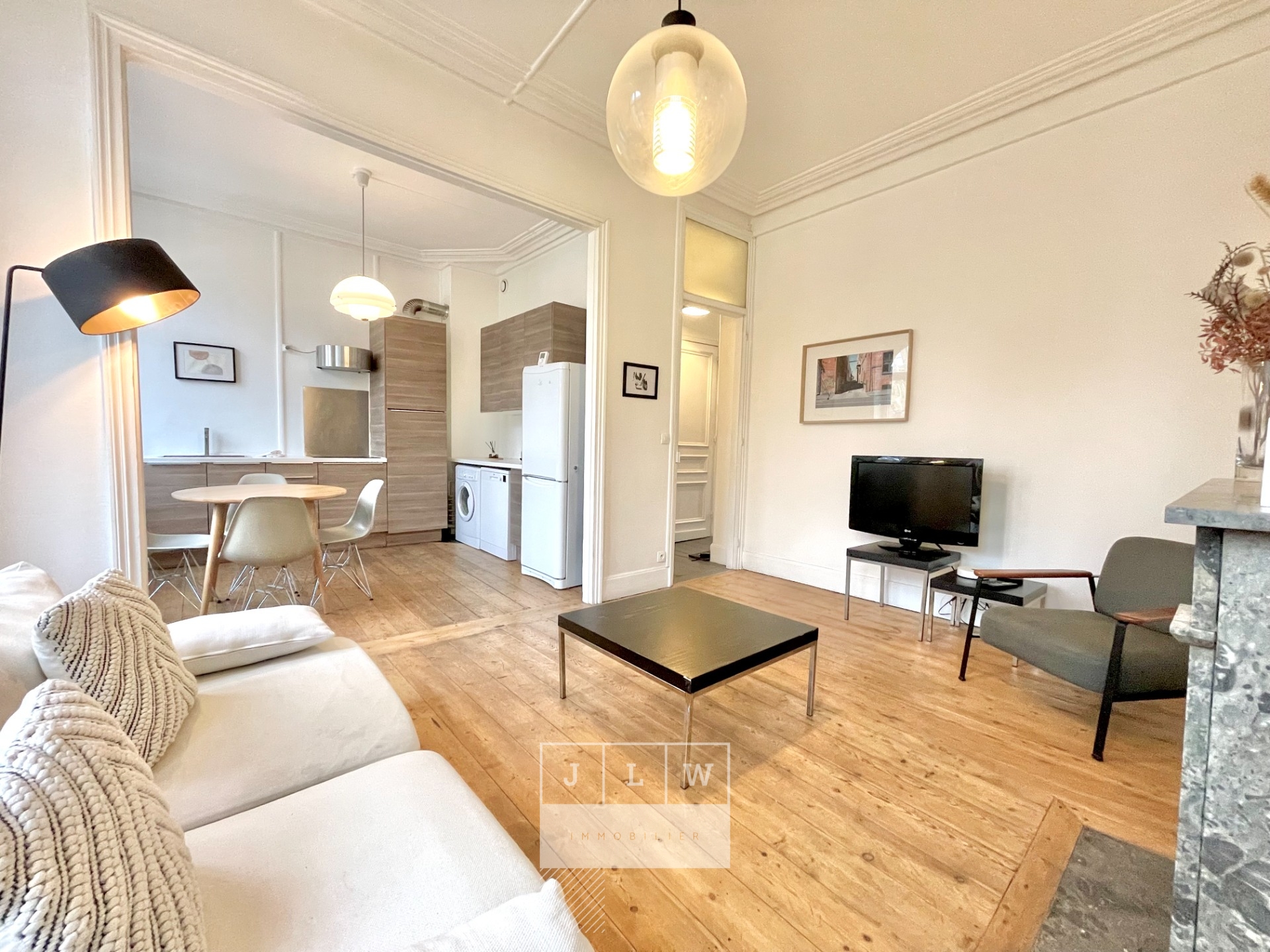 Lille porte de paris t2 avec cachet renove Photo 2 - JLW Immobilier