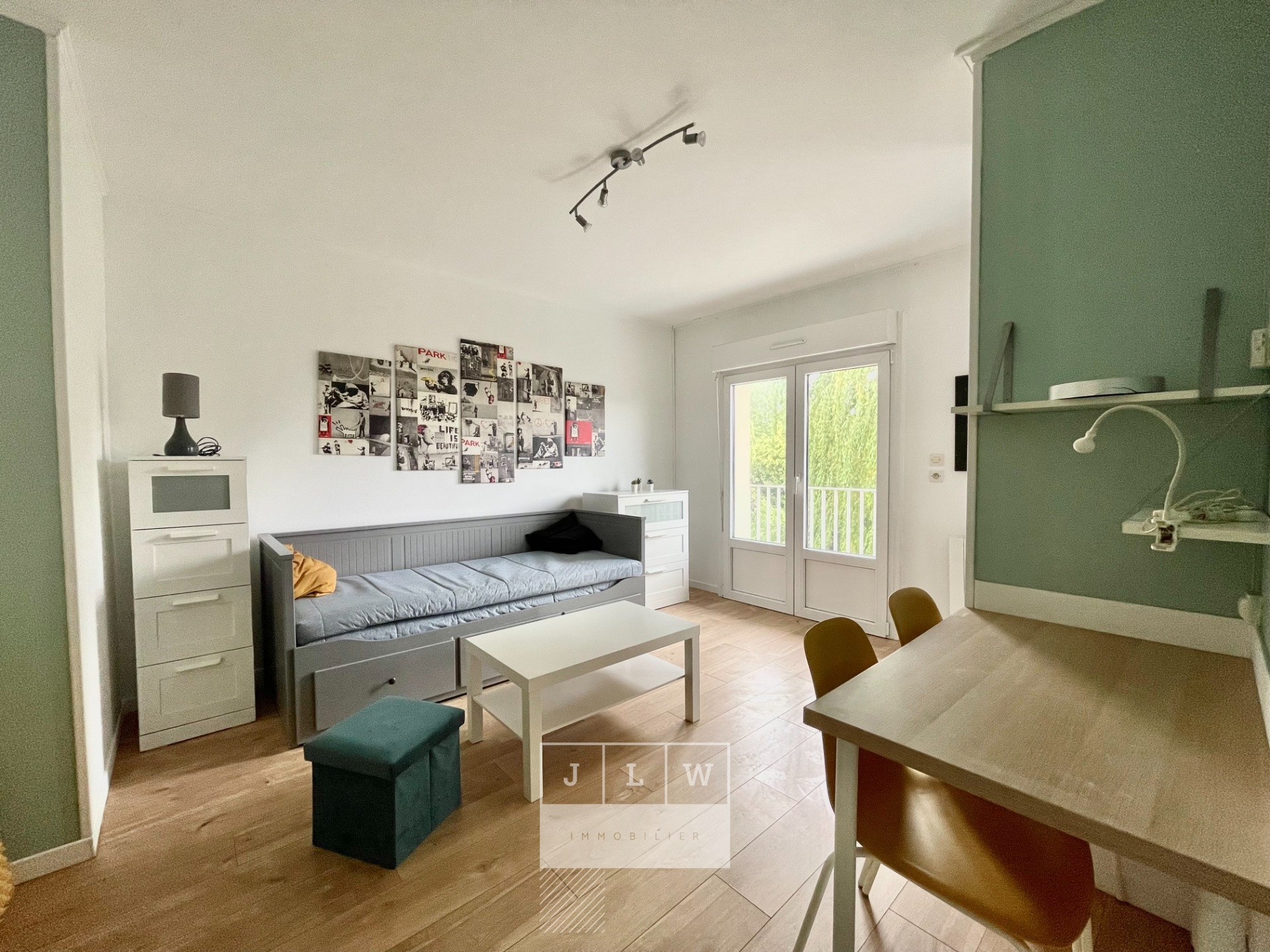 Roubaix studio avec exterieur et place de parking Photo 1 - JLW Immobilier