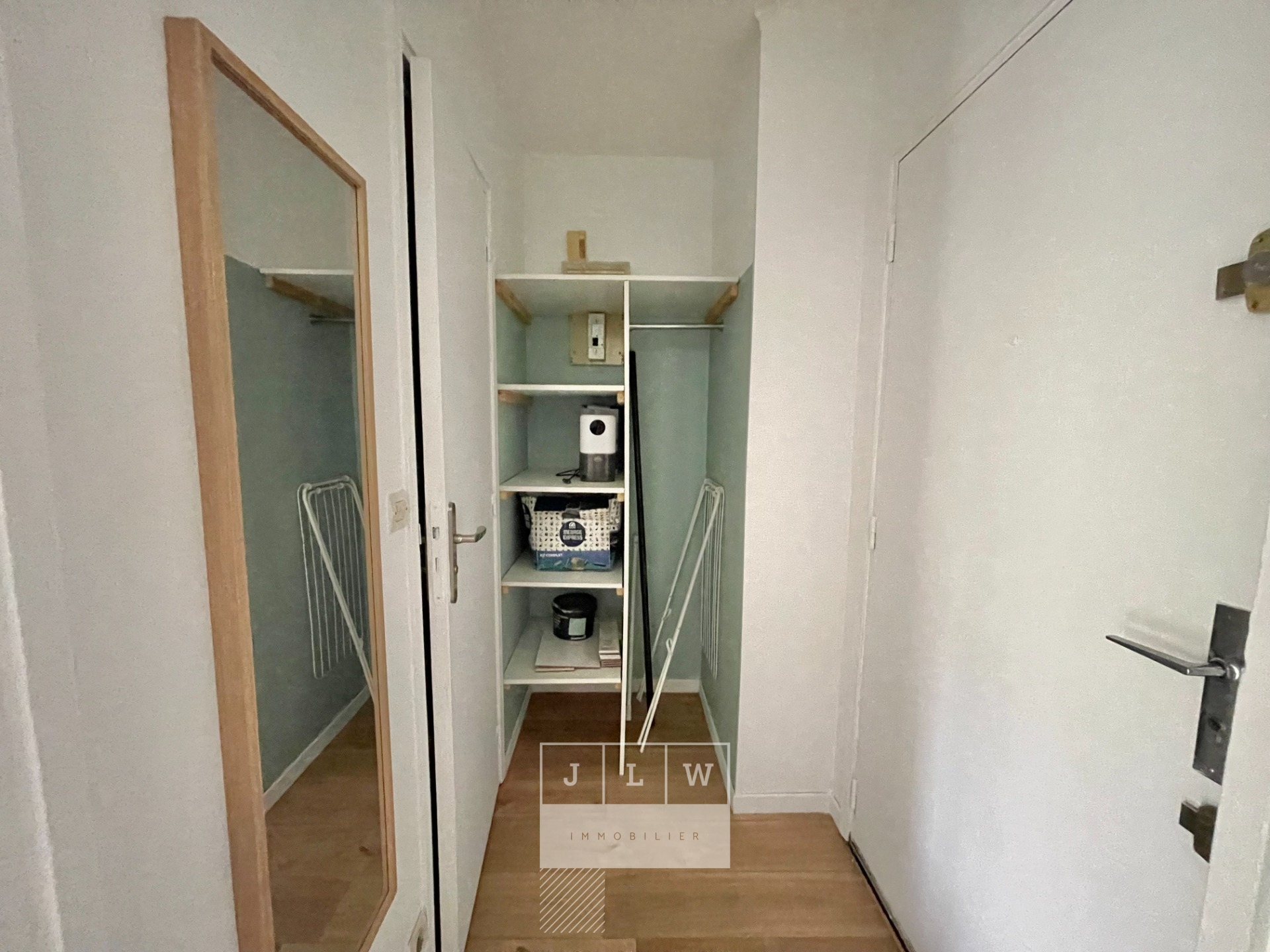 Roubaix studio avec exterieur et place de parking Photo 6 - JLW Immobilier