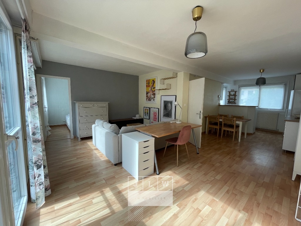 Type 2 54m secteur nationale solferino Photo 1 - JLW Immobilier Type 2 54m secteur nationale solferino Photo 1 - JLW Immobilier
