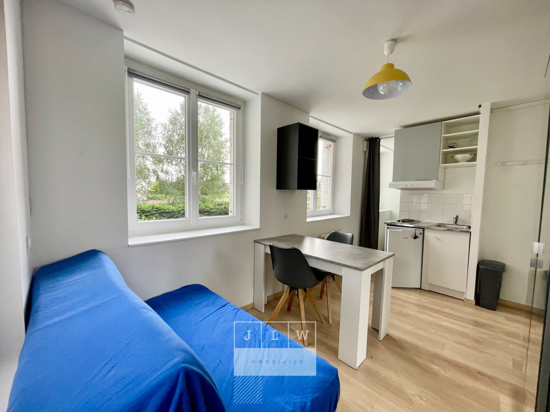 Lille bois blanc studio meuble Photo 1 - JLW Immobilier
