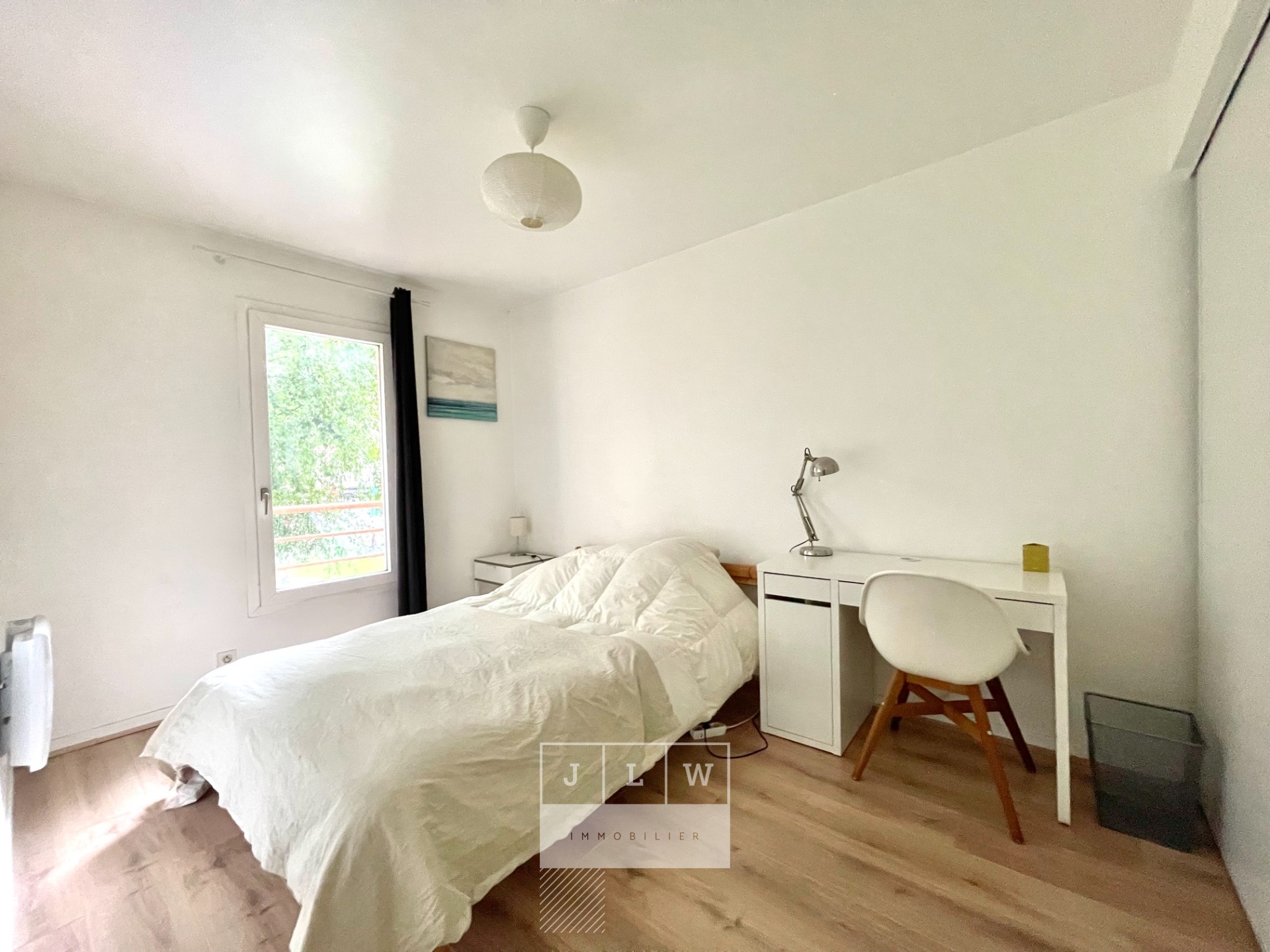 Lille gambetta beau t4 avec balcon et parking Photo 3 - JLW Immobilier Lille gambetta beau t4 avec balcon et parking Photo 3 - JLW Immobilier
