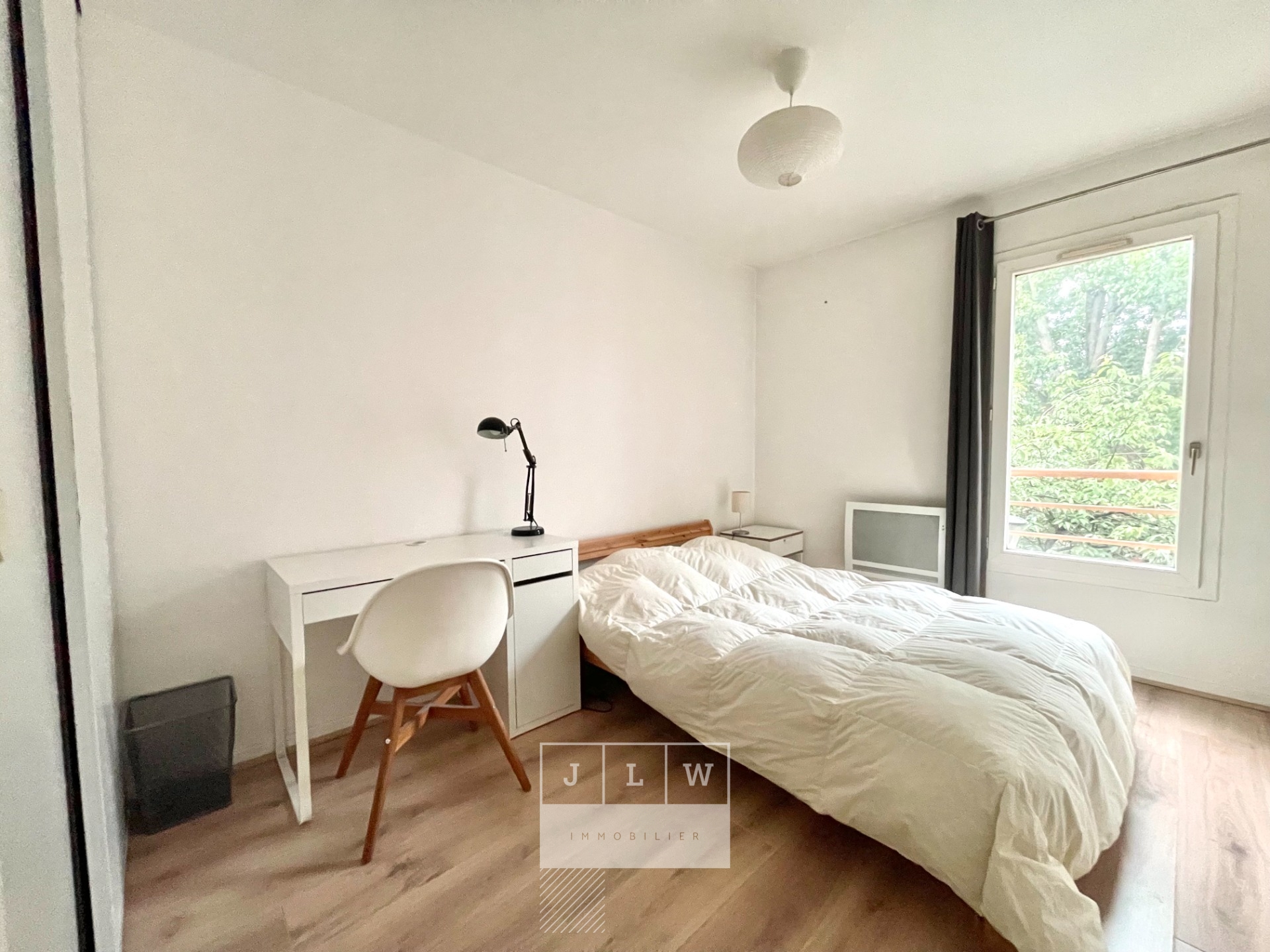 Lille gambetta beau t4 avec balcon et parking Photo 7 - JLW Immobilier Lille gambetta beau t4 avec balcon et parking Photo 7 - JLW Immobilier