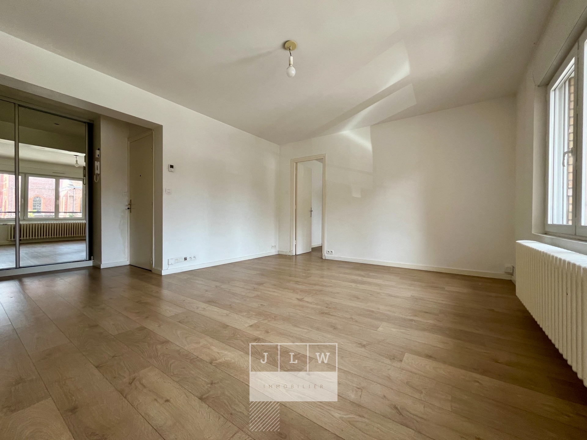Appartement renove t4 avec garage et balcon Photo 2 - JLW Immobilier Appartement renove t4 avec garage et balcon Photo 2 - JLW Immobilier