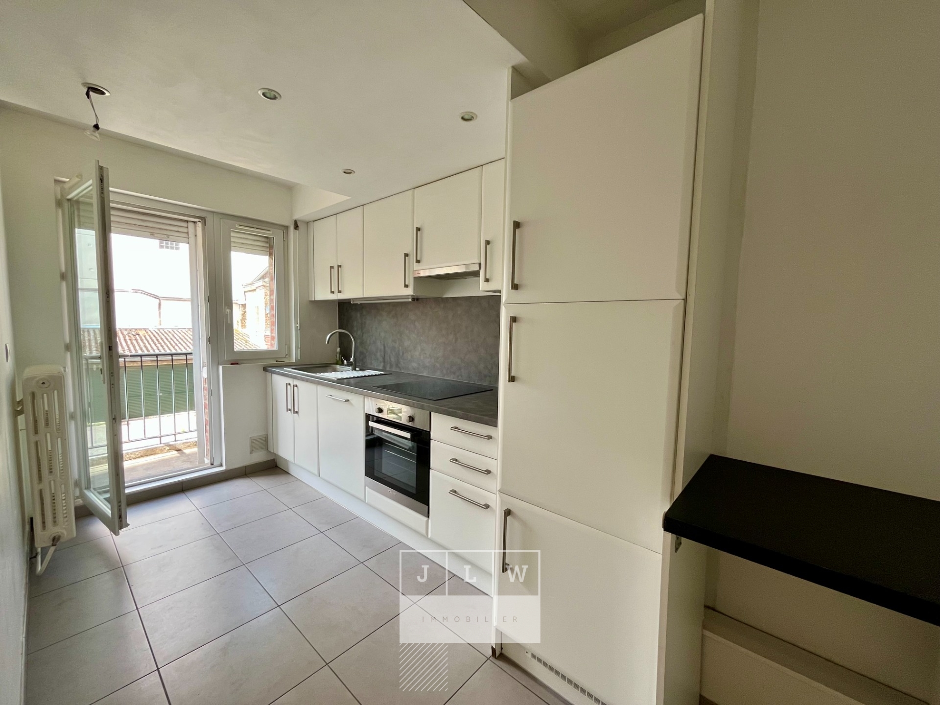 Appartement renove t4 avec garage et balcon Photo 6 - JLW Immobilier Appartement renove t4 avec garage et balcon Photo 6 - JLW Immobilier