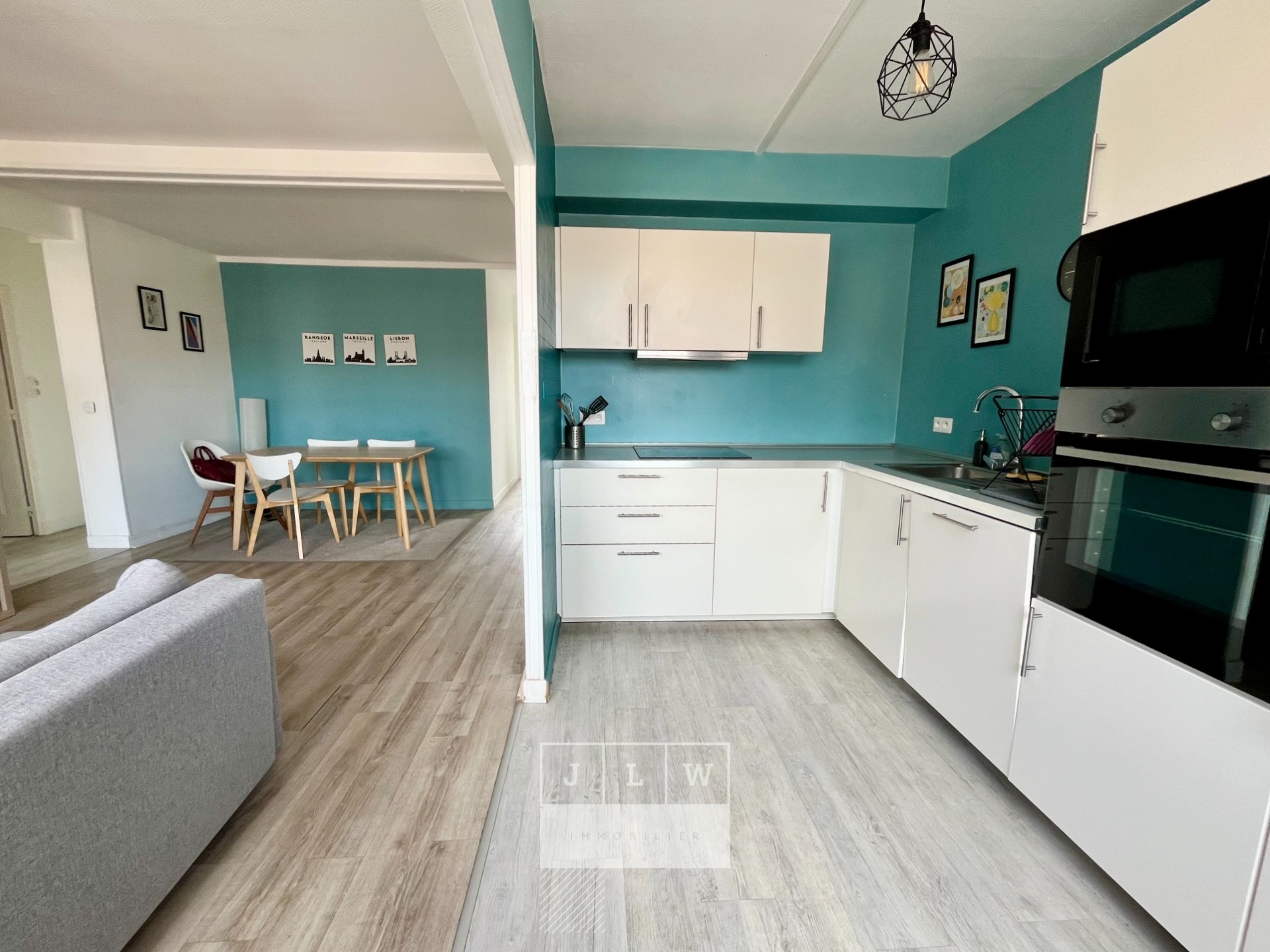 Lille vauban appartement t5 meuble de 90m Photo 2 - JLW Immobilier Lille vauban appartement t5 meuble de 90m Photo 2 - JLW Immobilier