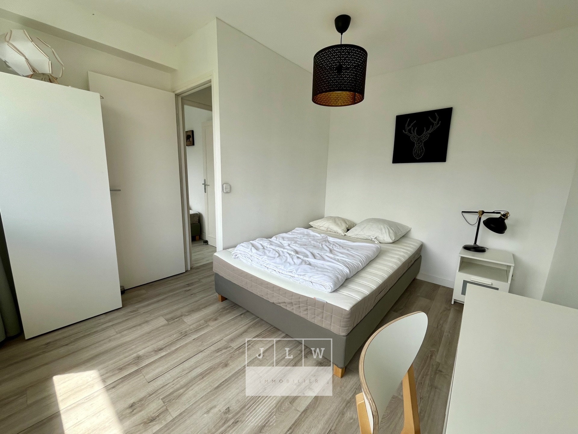 Lille vauban appartement t5 meuble de 90m Photo 6 - JLW Immobilier Lille vauban appartement t5 meuble de 90m Photo 6 - JLW Immobilier